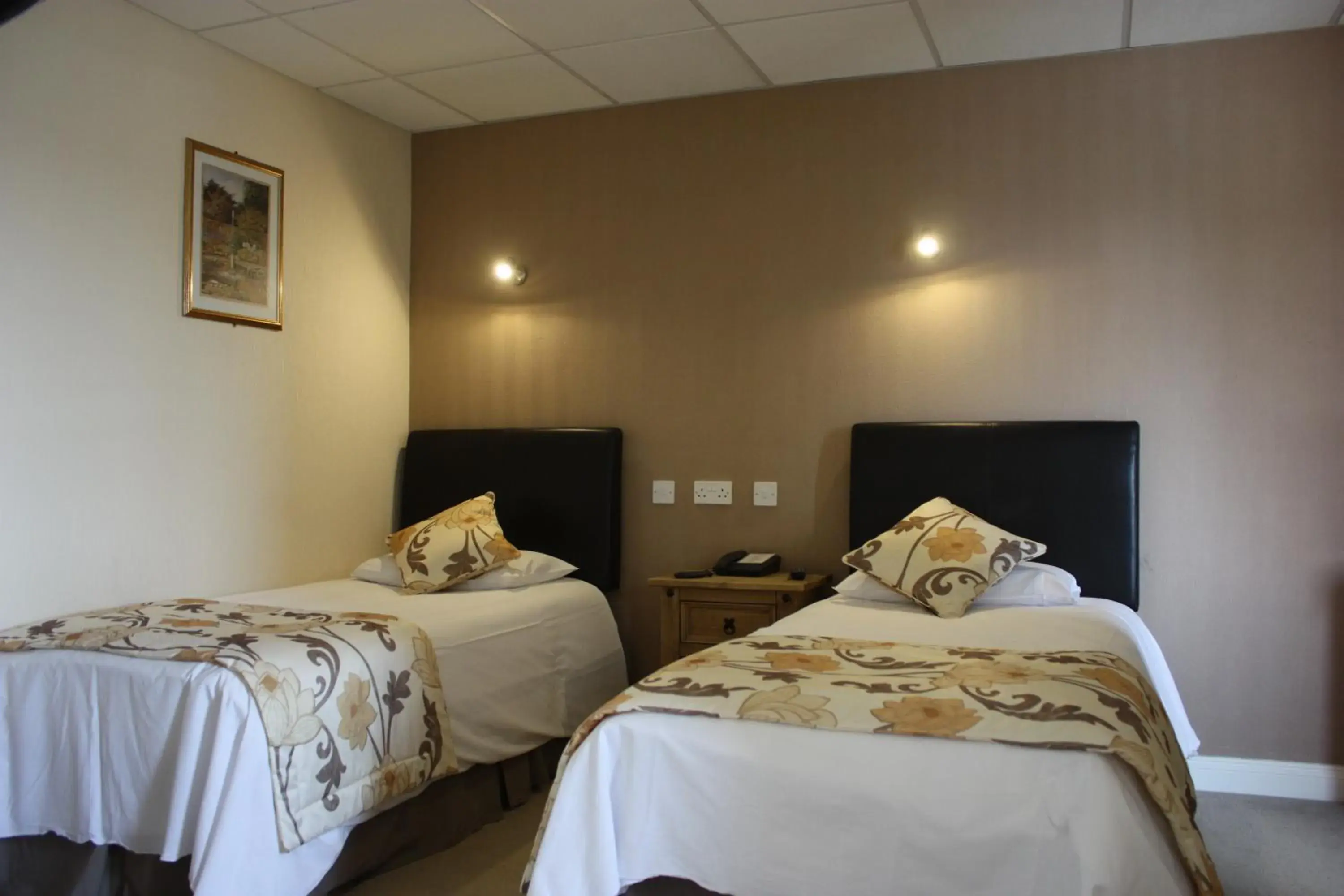 Twin Room in Oliver Cromwell Hotel Twin Room in Oliver Cromwell Hotel