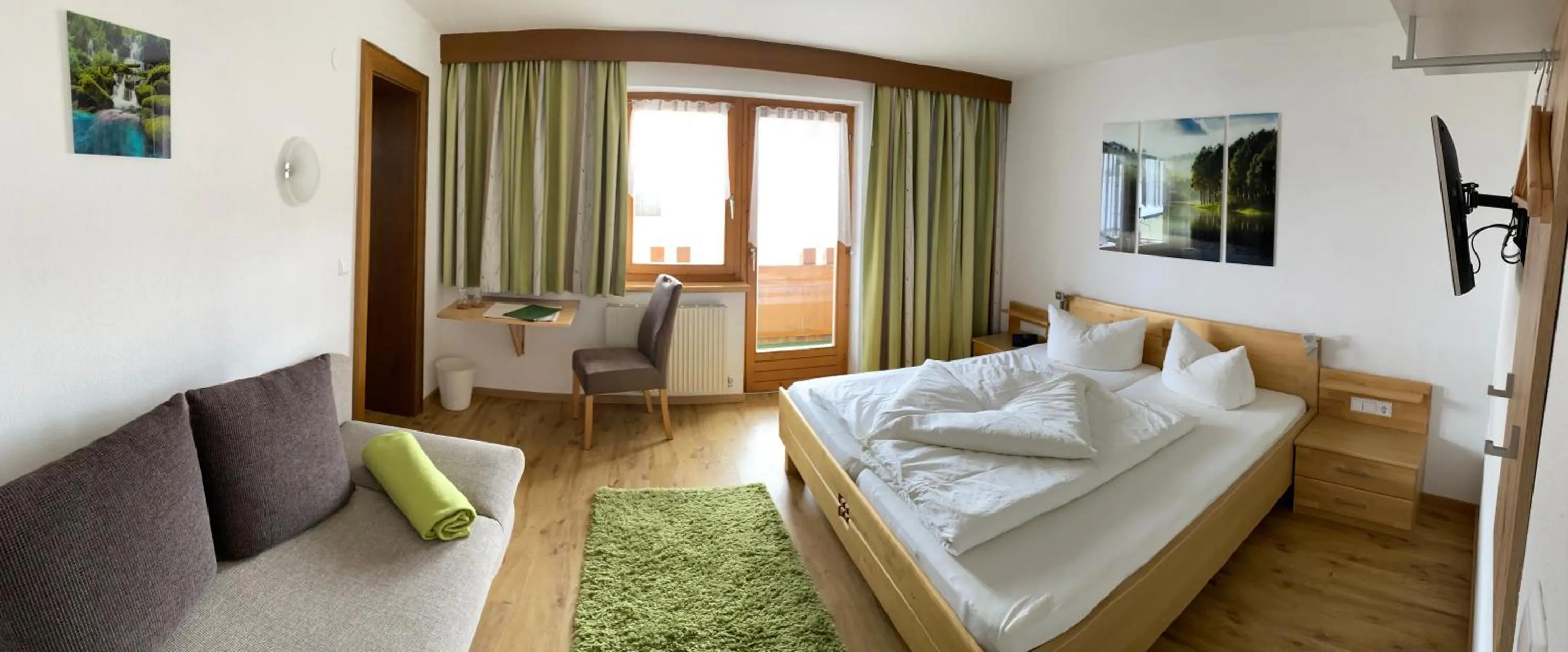 Bed in Landhaus Engadin