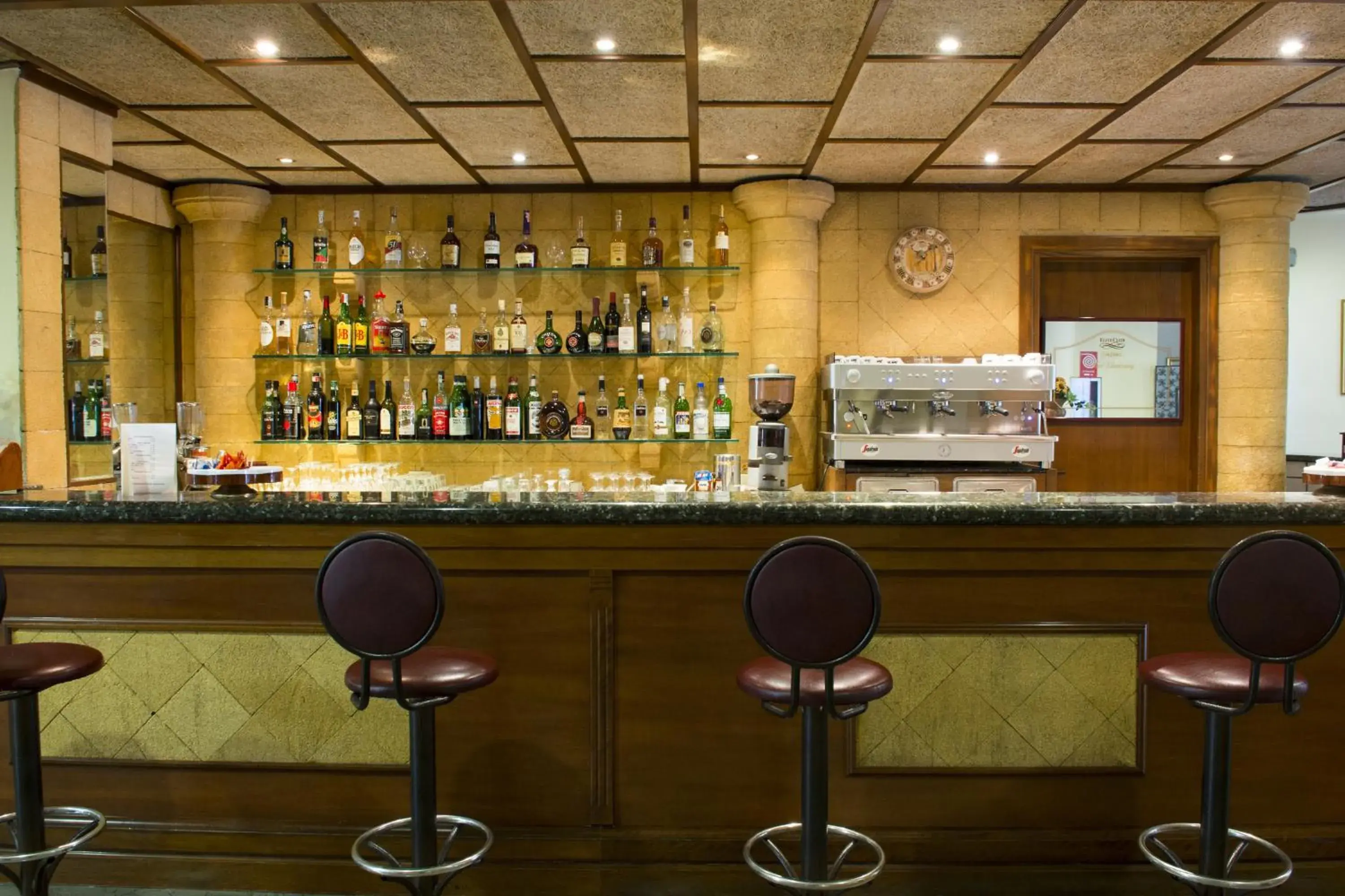Communal lounge/ TV room, Lounge/Bar in Grand Hotel Mosè