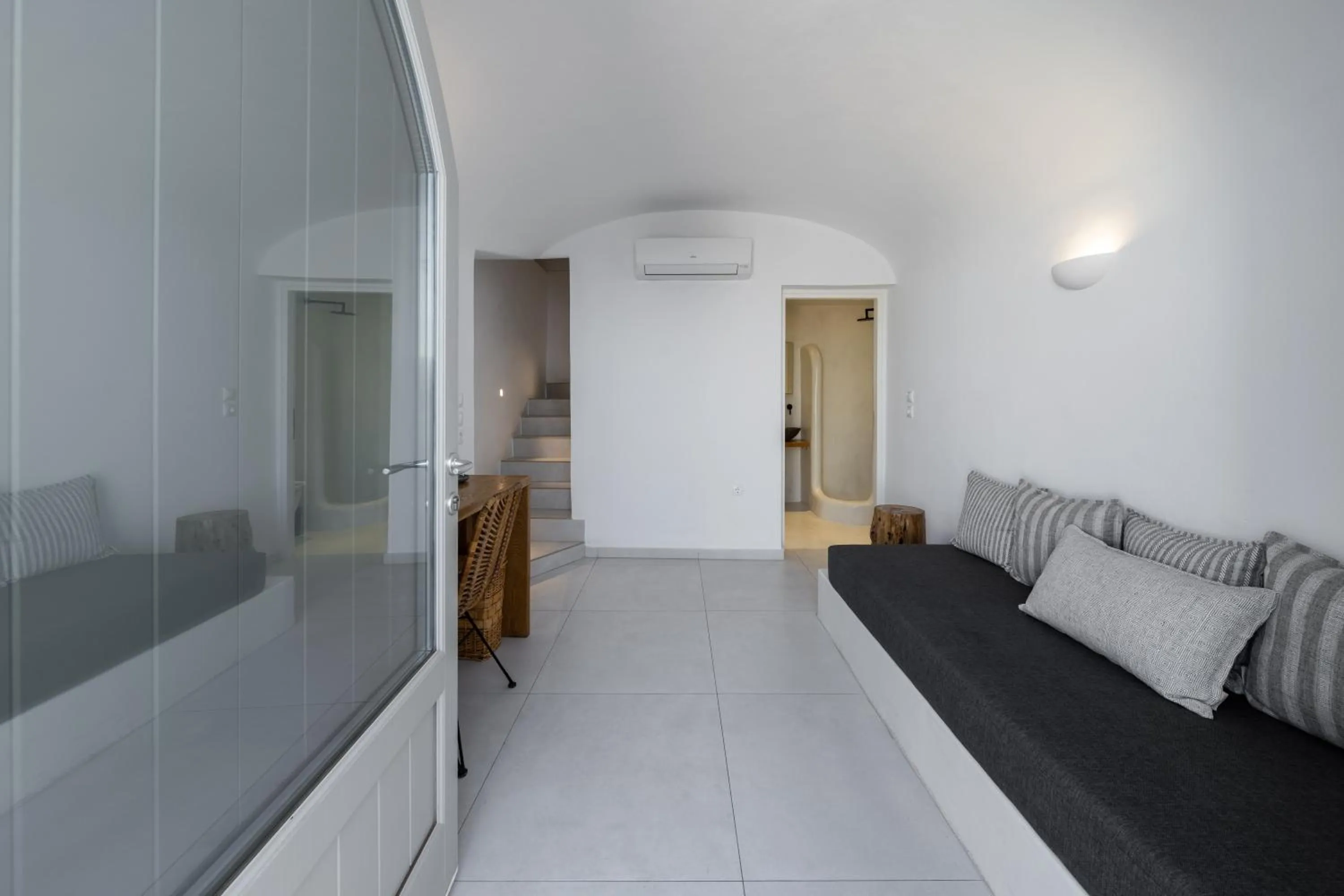 Bed in Smaro Studios