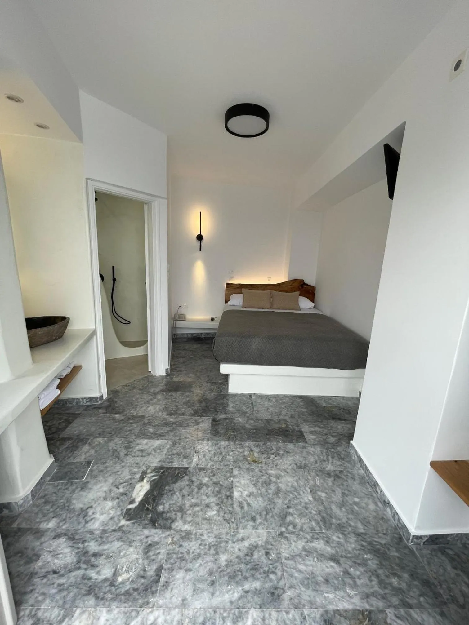 Bed in Smaro Studios