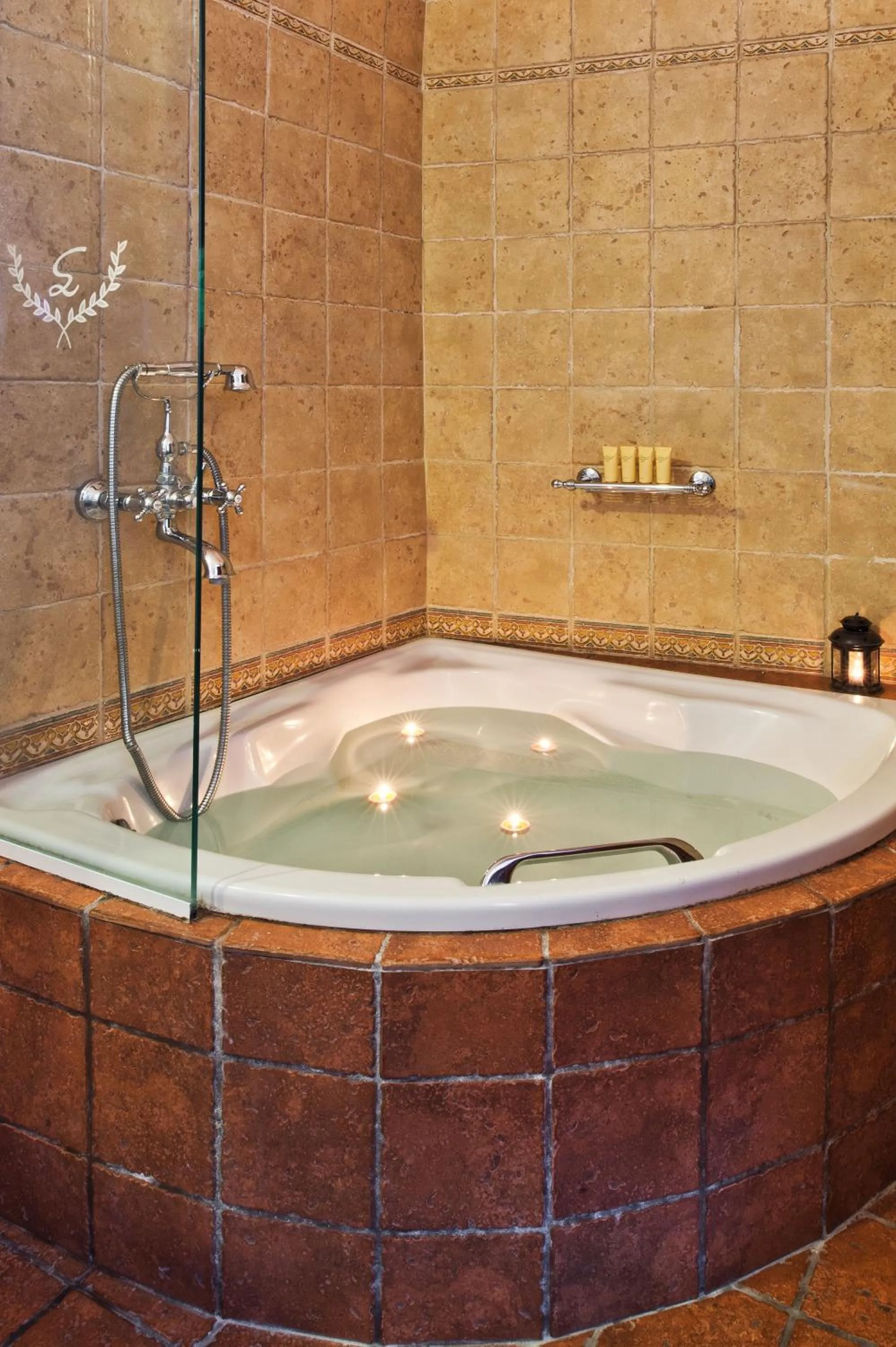 Hot Spring Bath in Smaro Studios