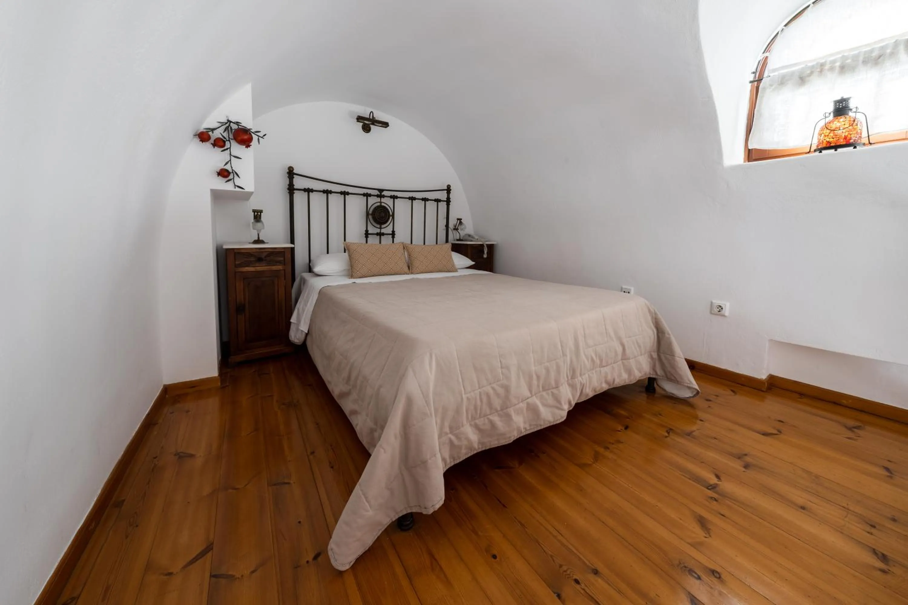 Bed in Smaro Studios