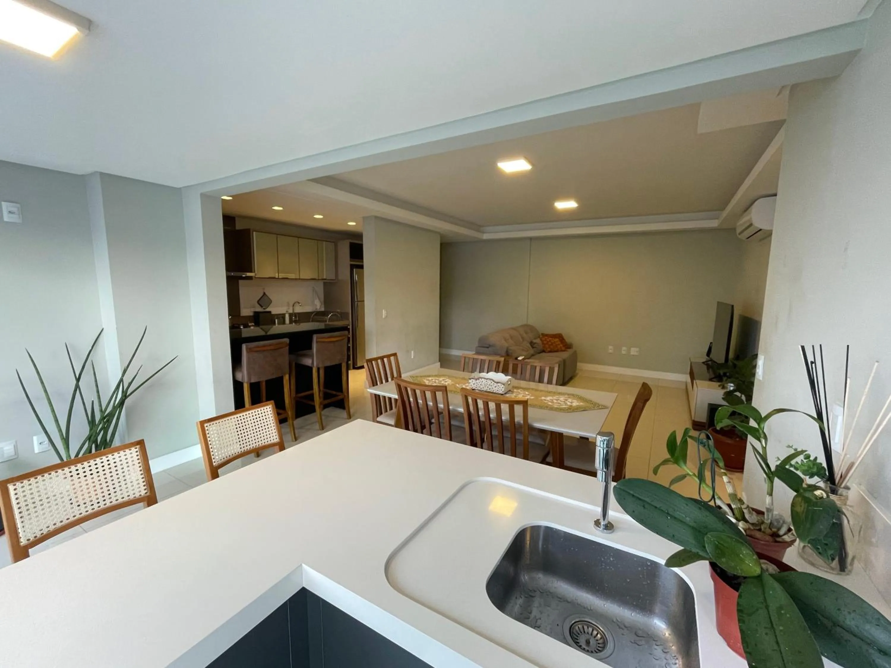 Apartamento Meia Praia