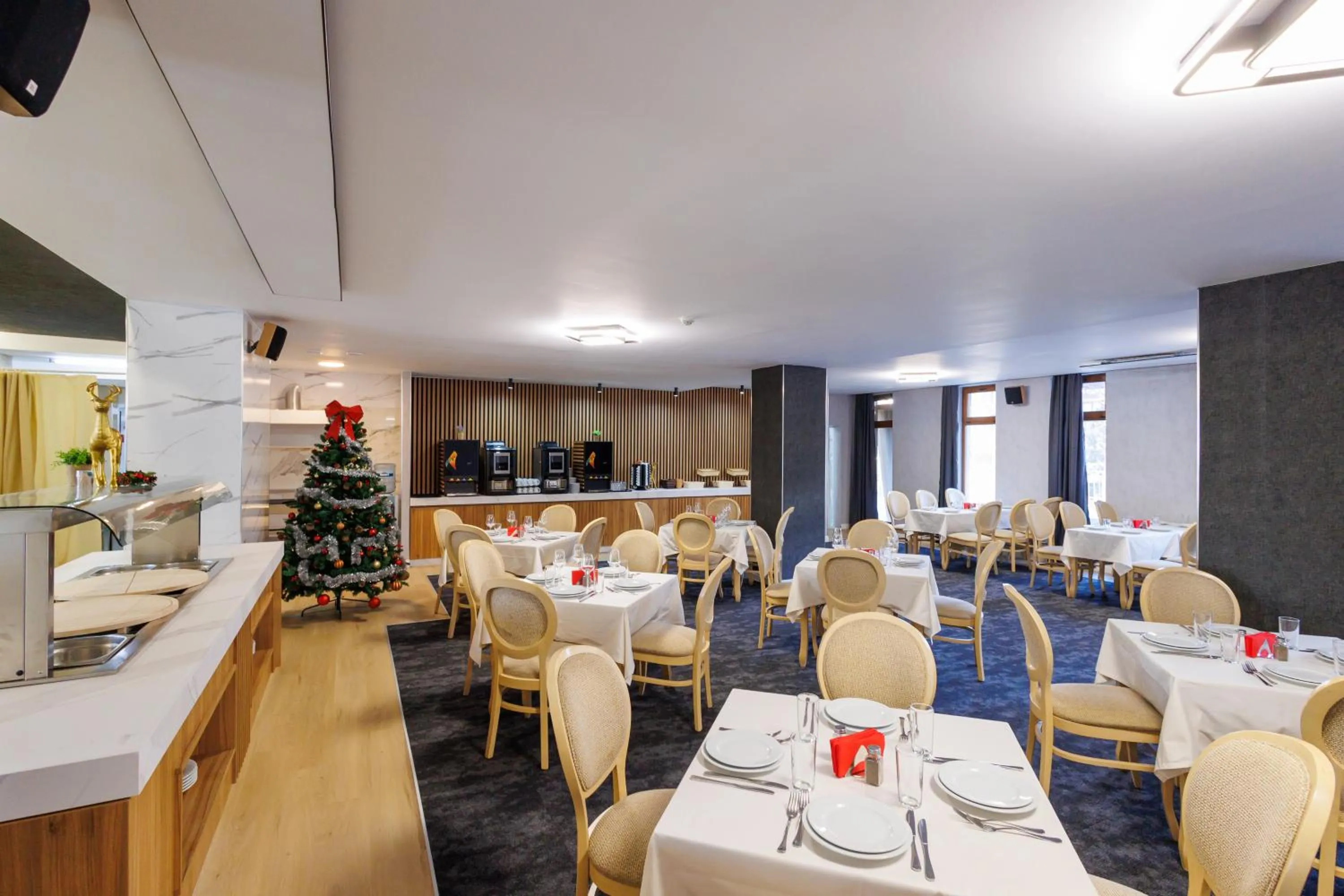 Restaurant/places to eat in Vihren Royal Palace