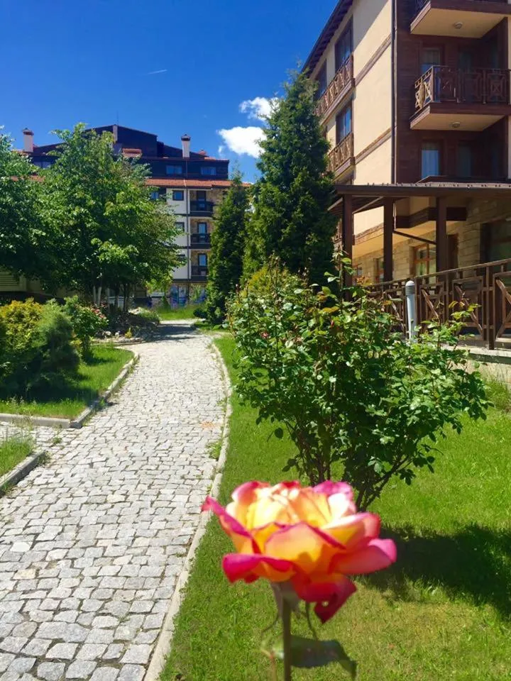 Property building in Vihren Royal Palace