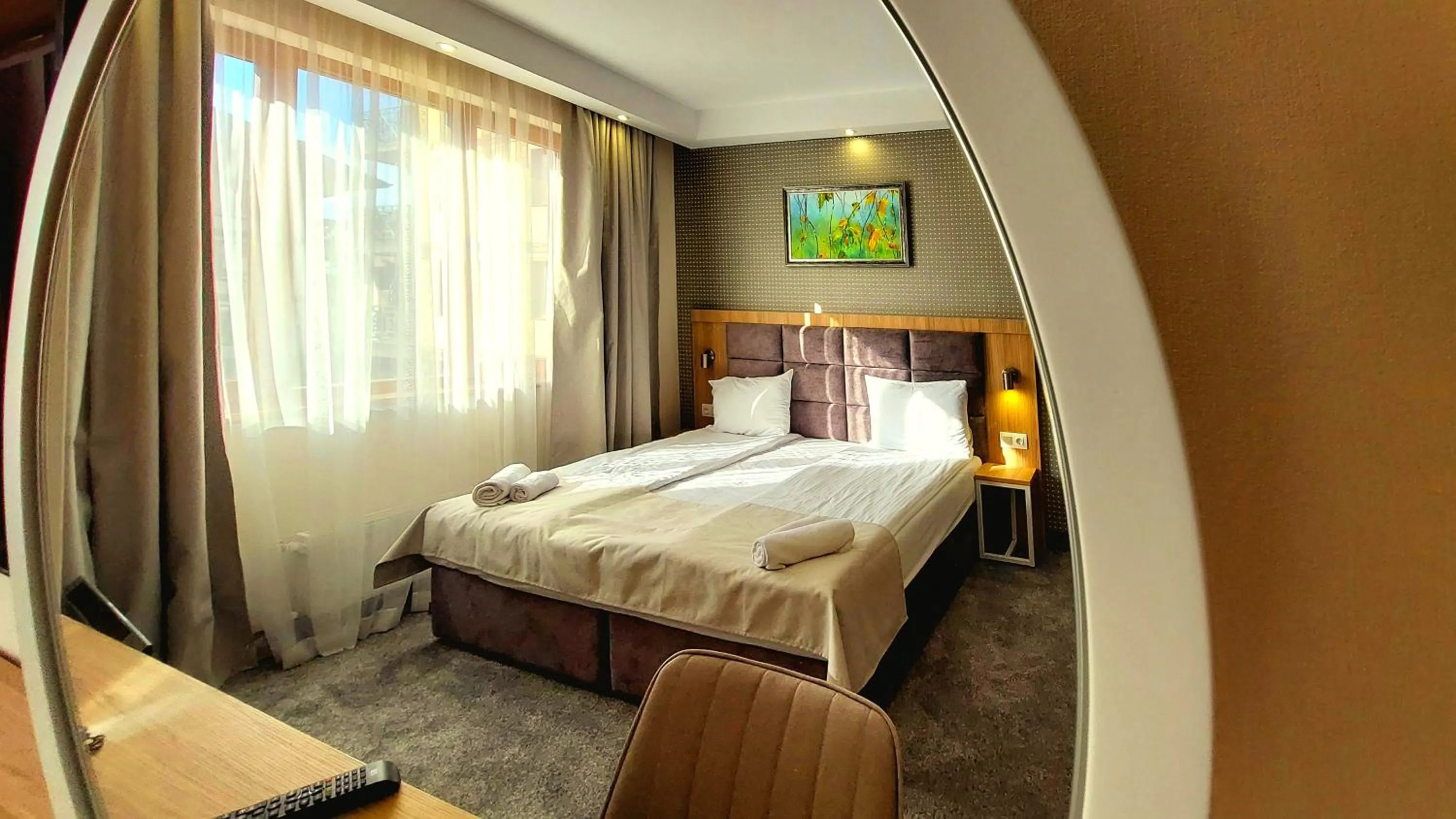 View (from property/room), Bed in Vihren Royal Palace