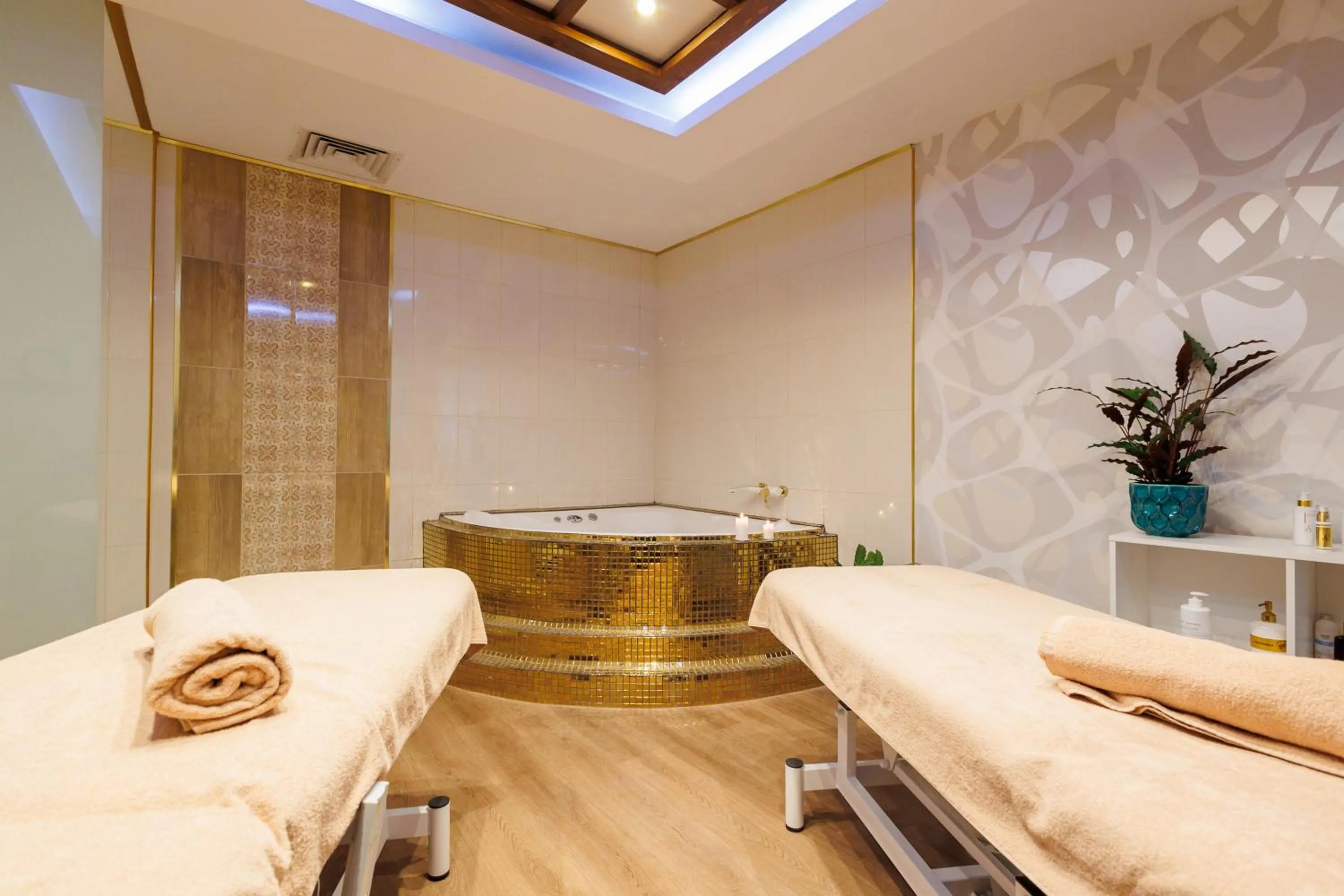 Massage in Vihren Royal Palace