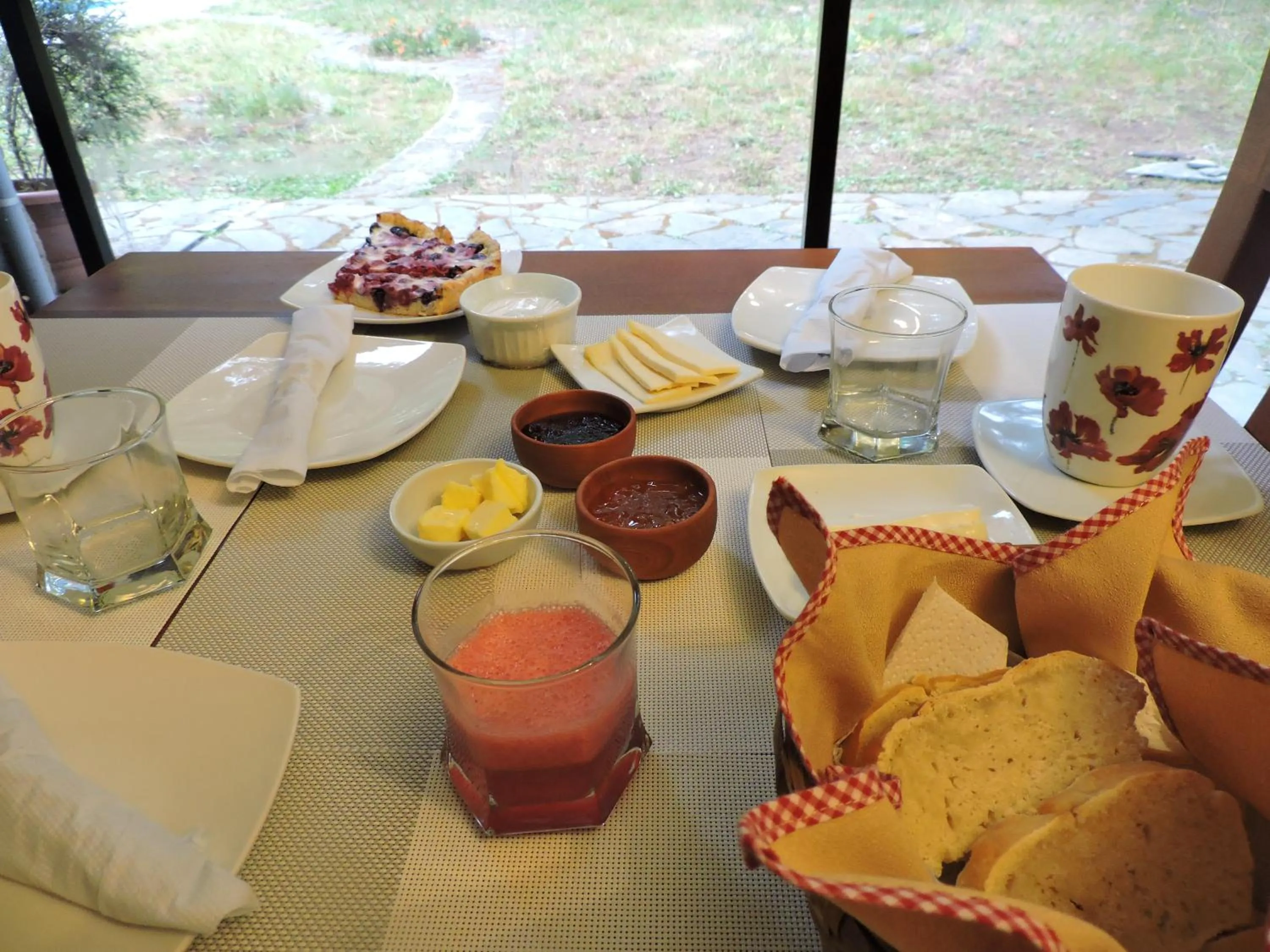 Breakfast in Casa de Noah Bed & Breakfast