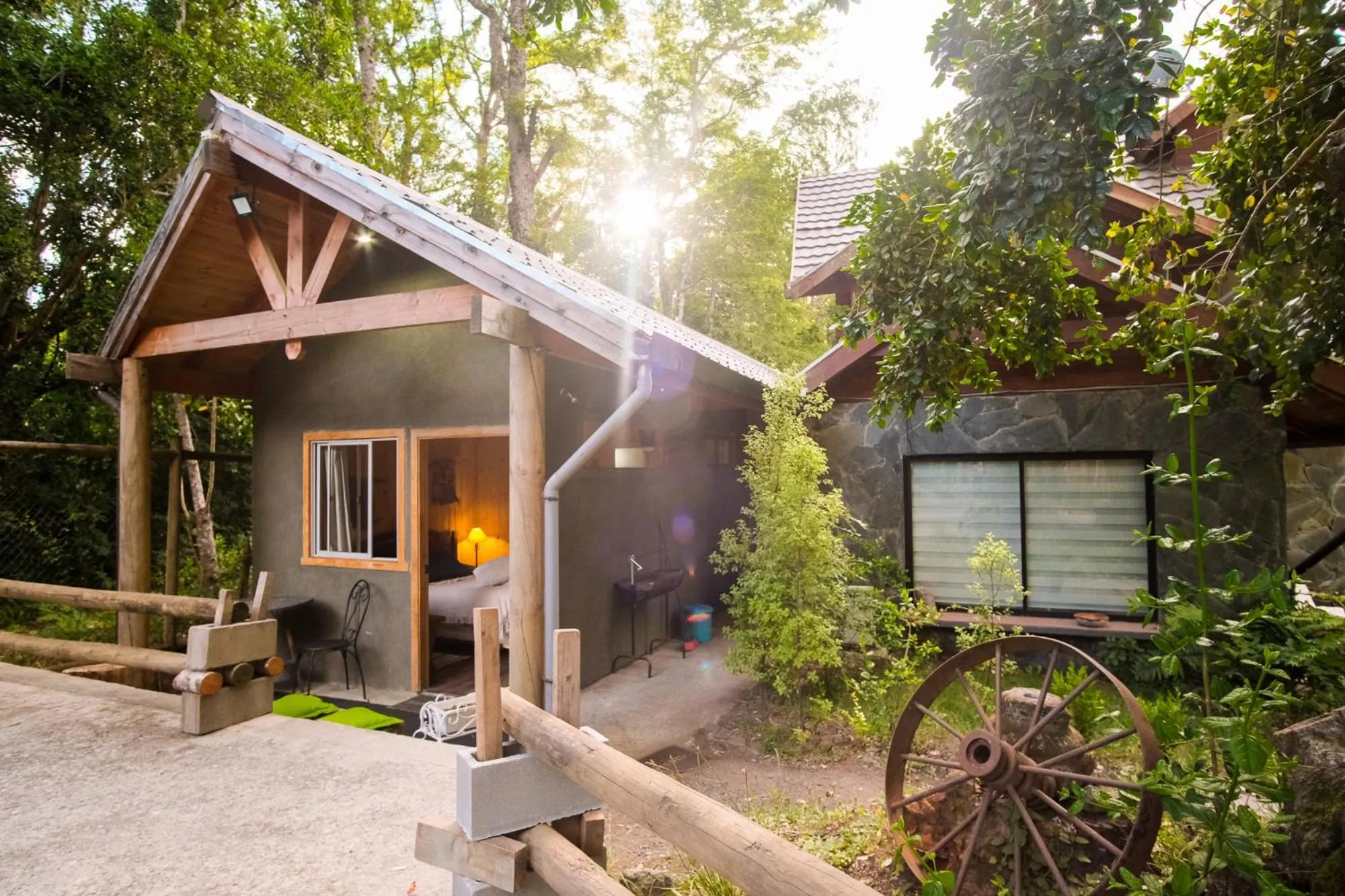 Casa de Noah Bed & Breakfast