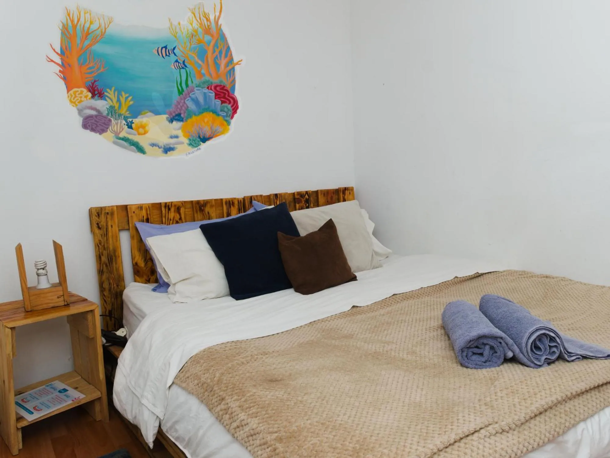 Decorative detail, Bed in Hostal Mi Paz