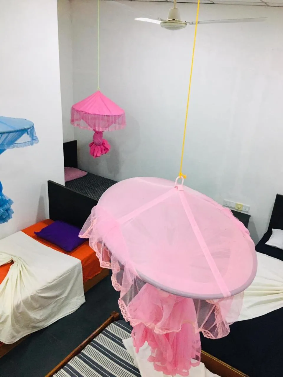 Bed in Bathiya Tourist Guest Anuradhapura