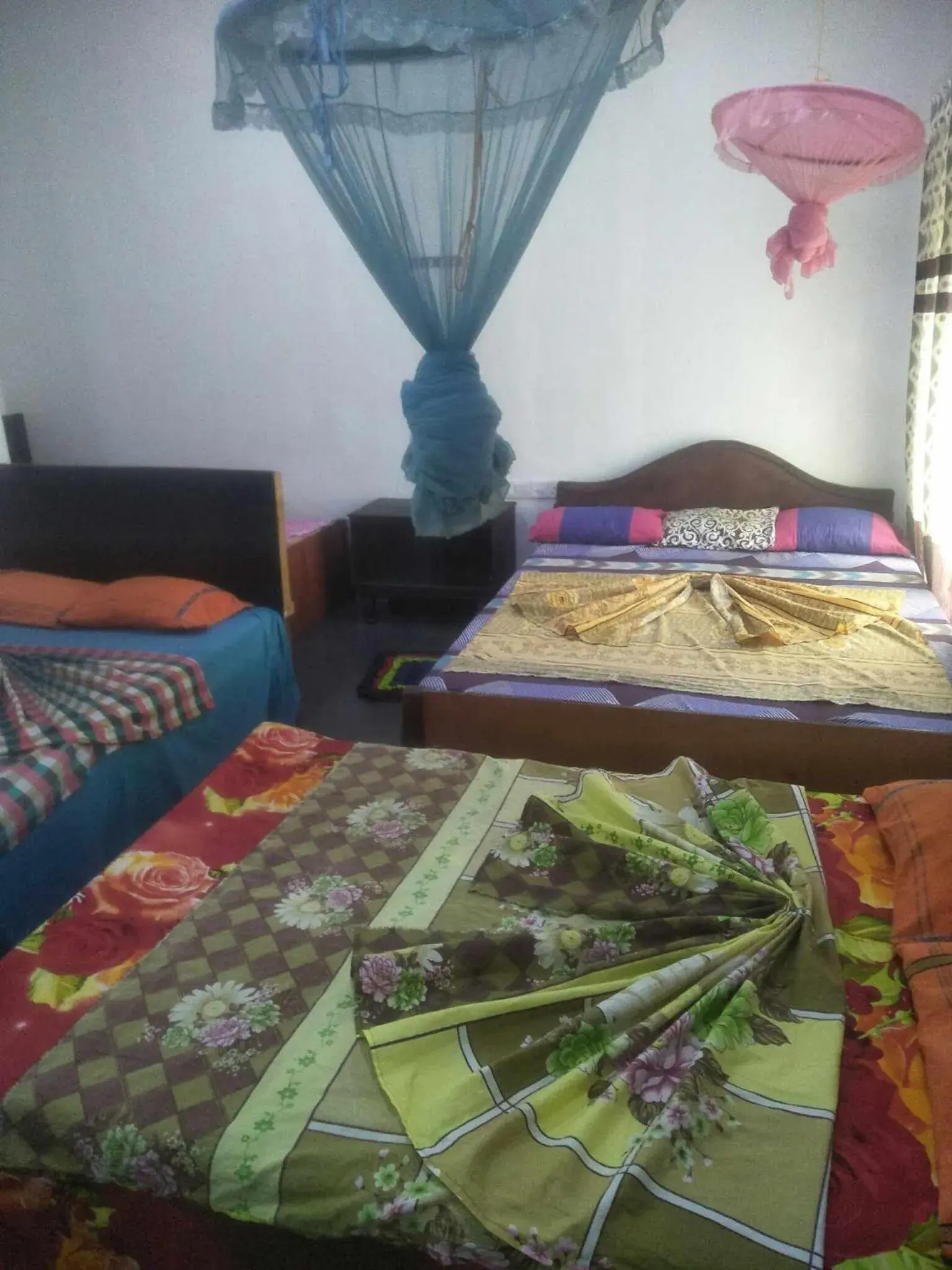 Family Room in Bathiya Tourist Guest Anuradhapura Family Room in Bathiya Tourist Guest Anuradhapura