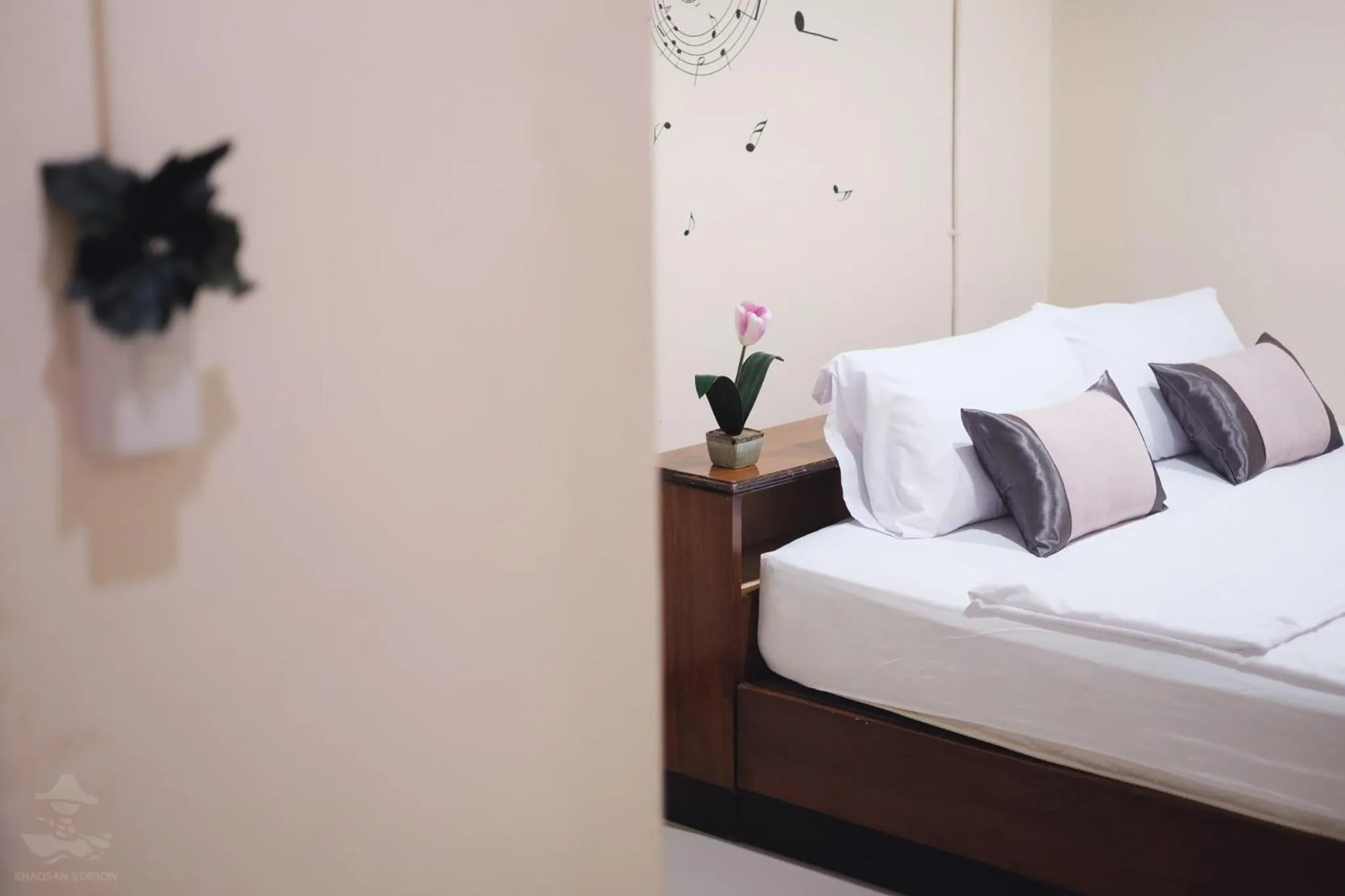 Bedroom, Bed in Khaosan Station