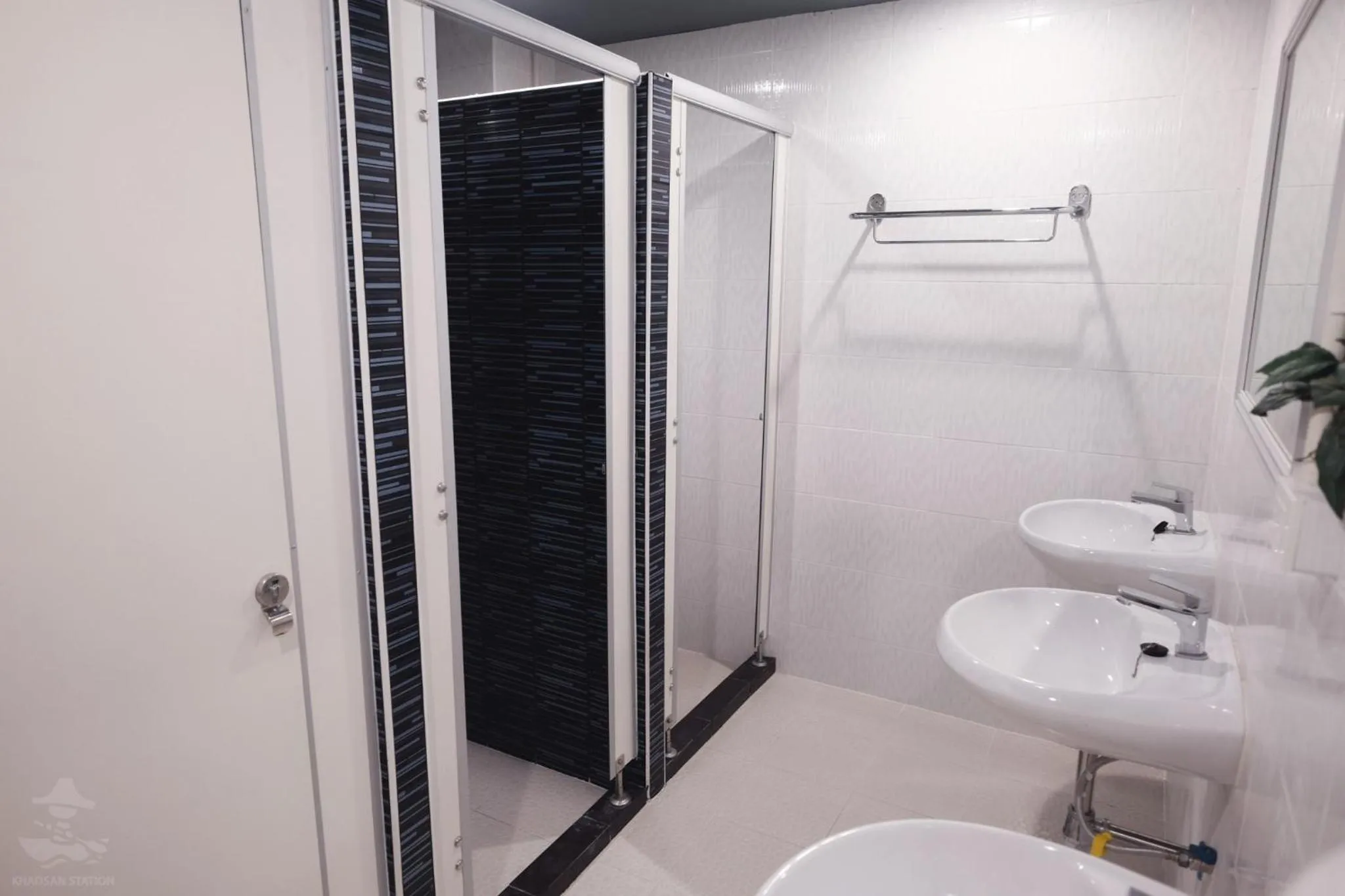 Toilet in Khaosan Station