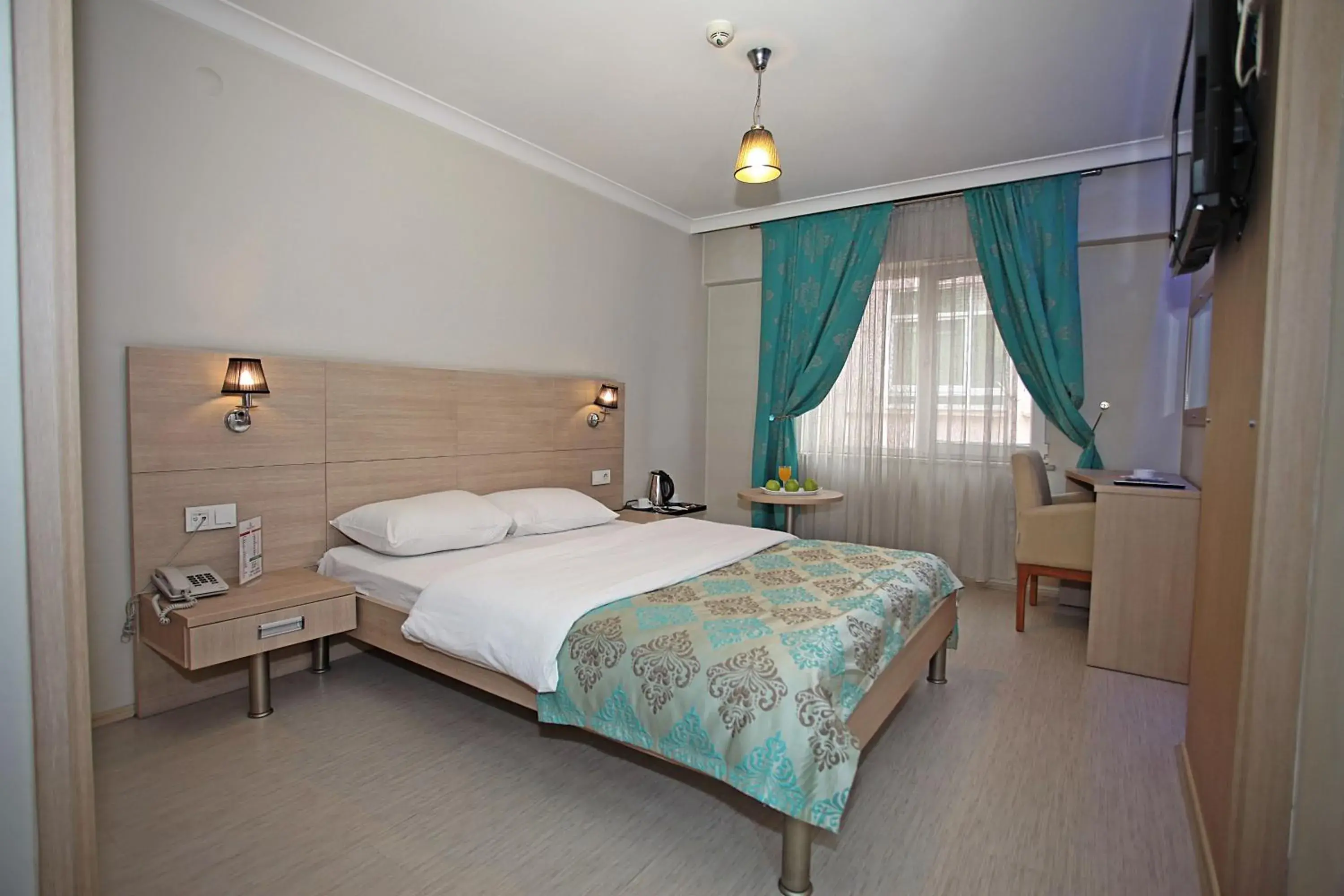 Single Room in Yildizoglu Hotel Single Room in Yildizoglu Hotel