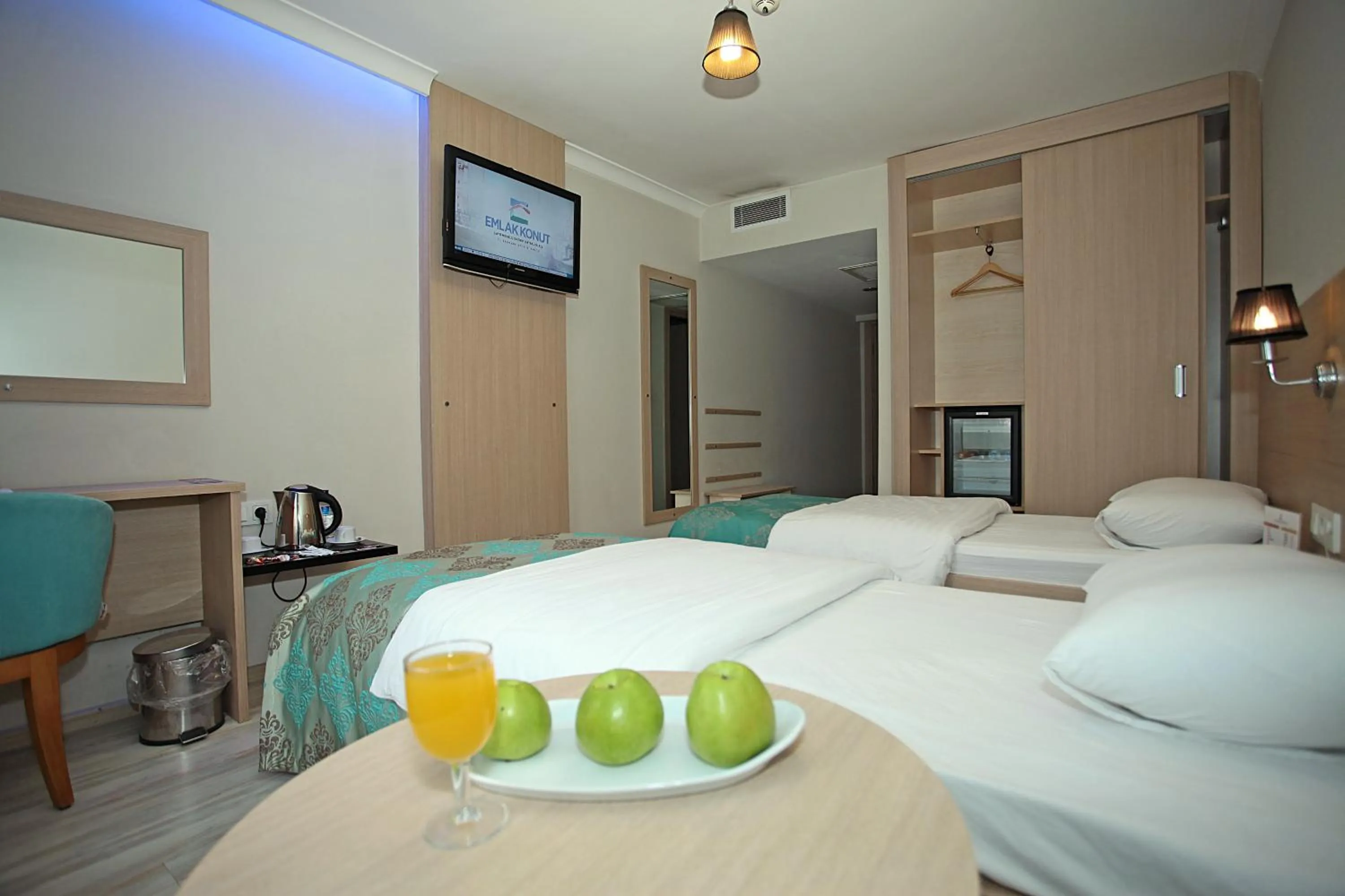 Shower in Yildizoglu Hotel