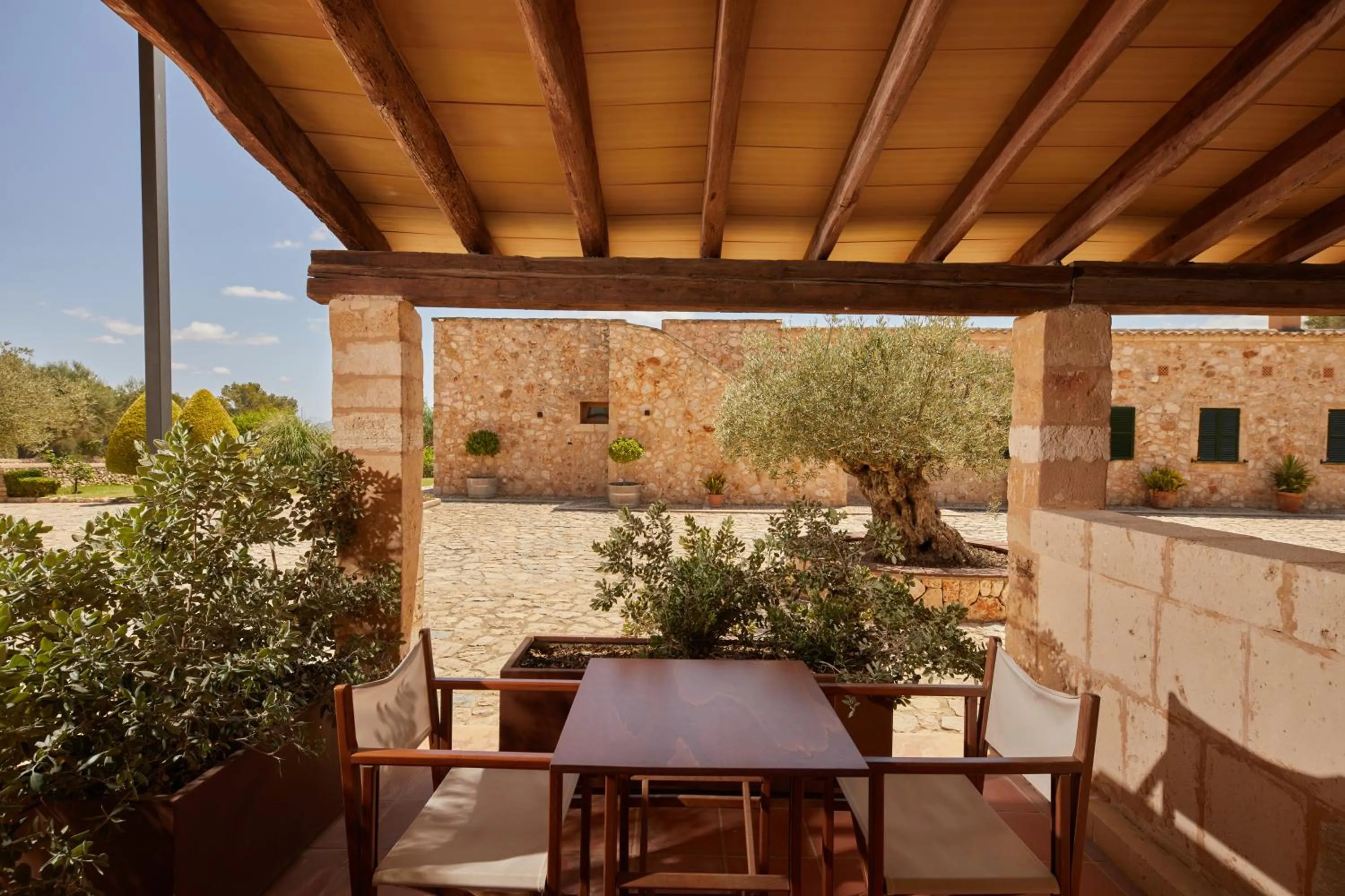 Hotel Rural Es Riquers