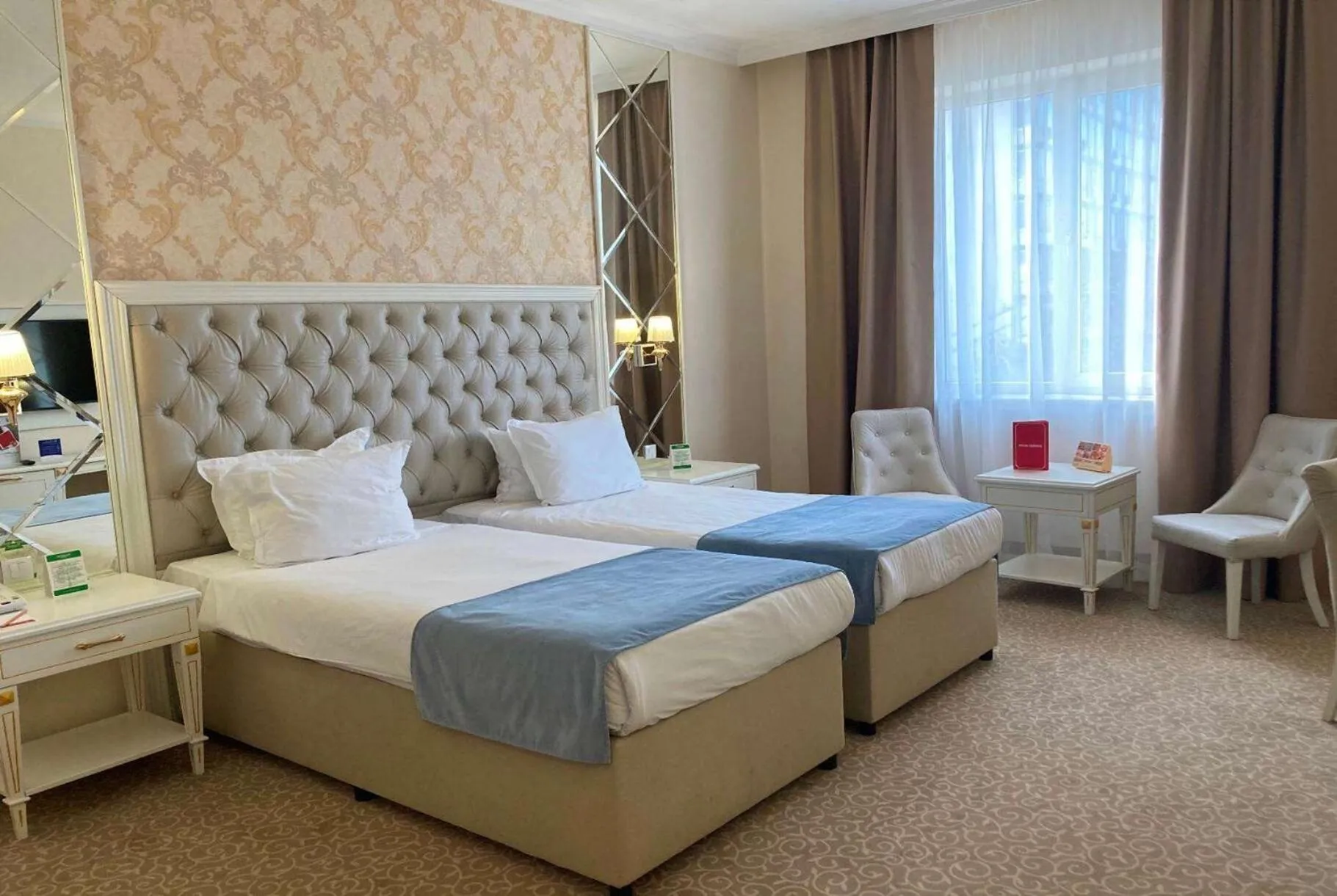 Photo of the whole room, Bed in Ramada by Wyndham Plovdiv Trimontium