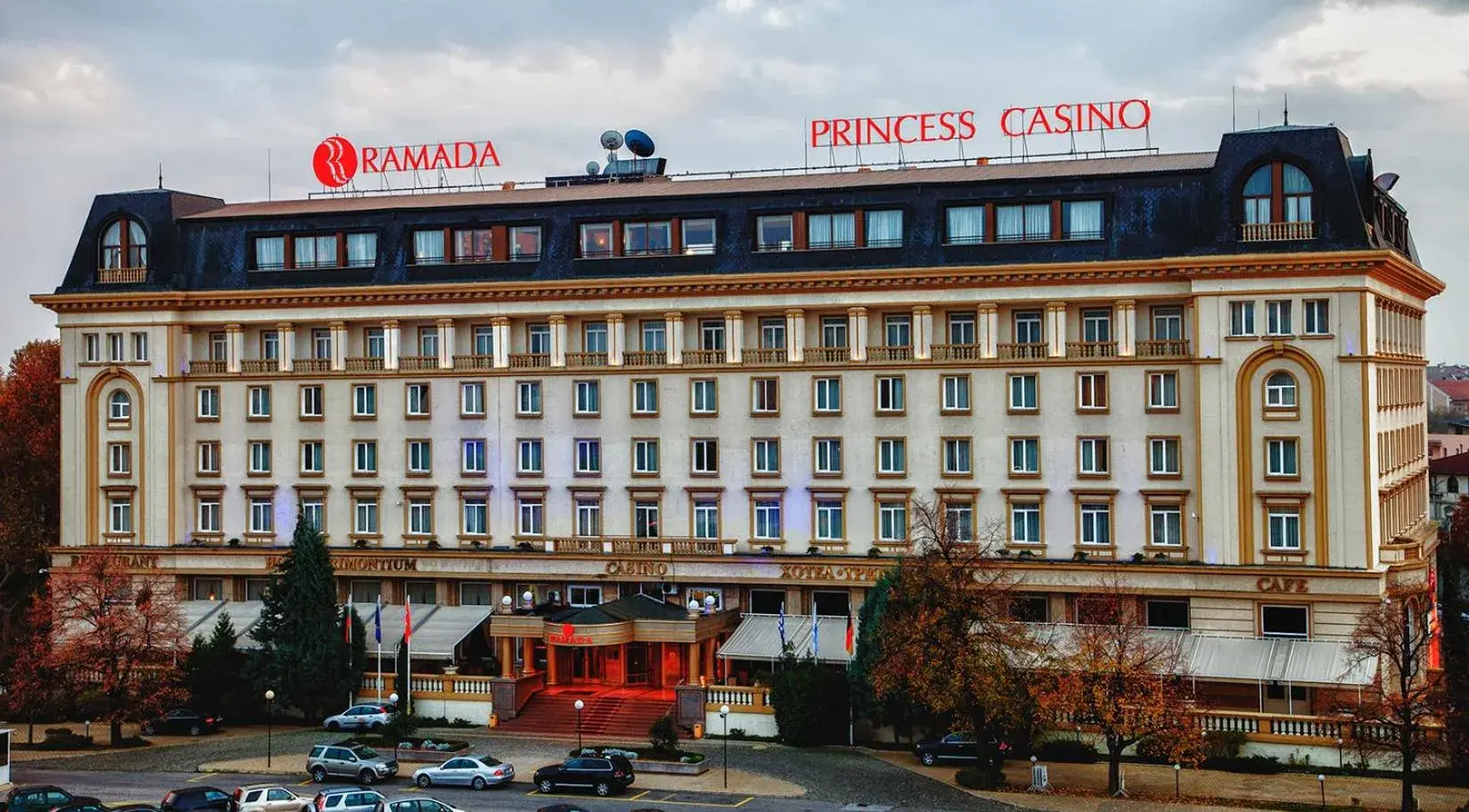 Property building in Ramada by Wyndham Plovdiv Trimontium Property building in Ramada by Wyndham Plovdiv Trimontium