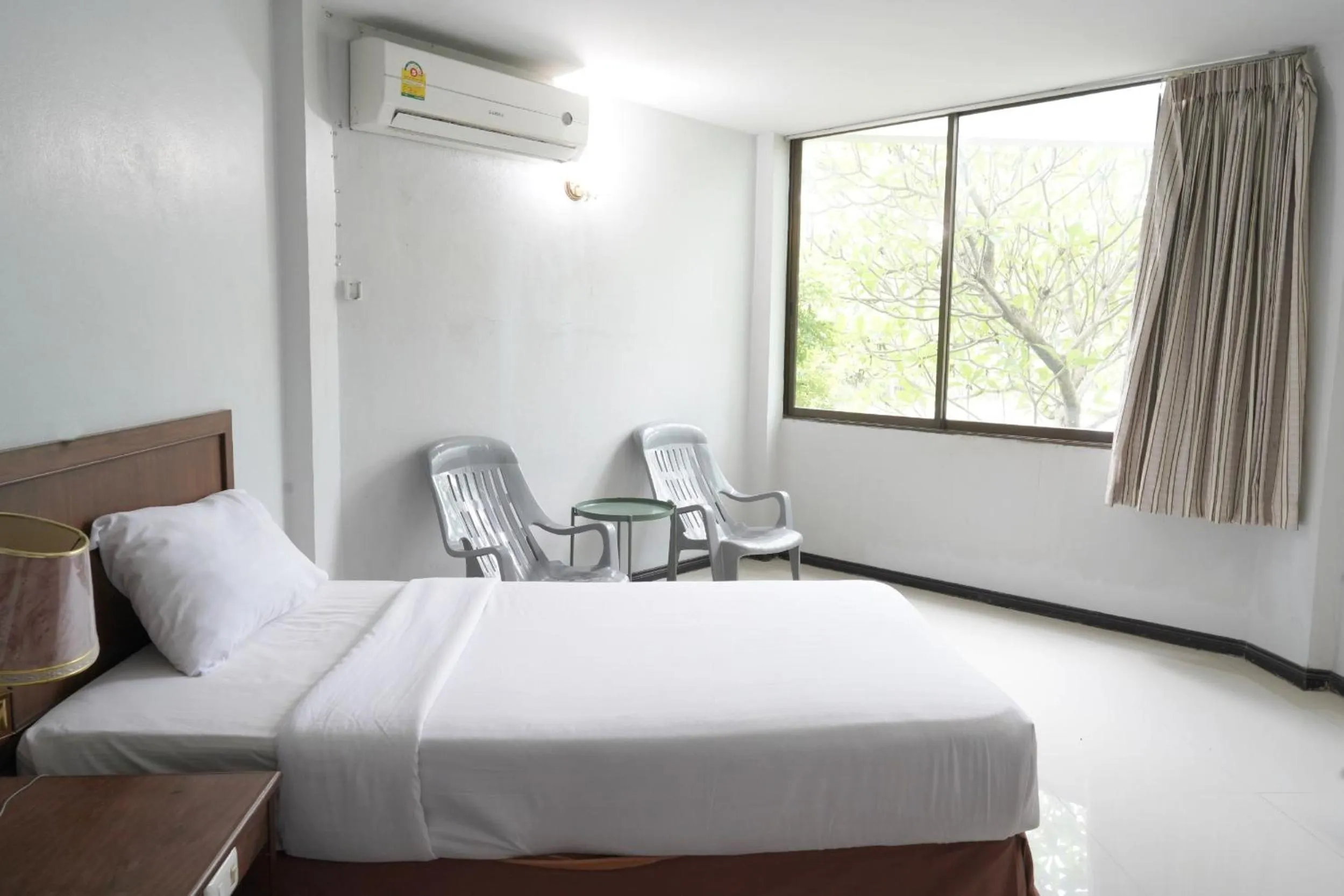 Bedroom, Bed in Sport Inn