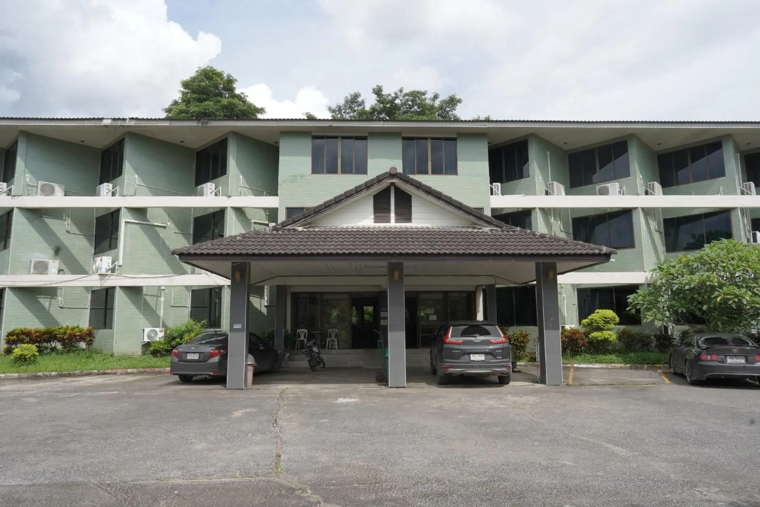 Property building in Sport Inn Property building in Sport Inn