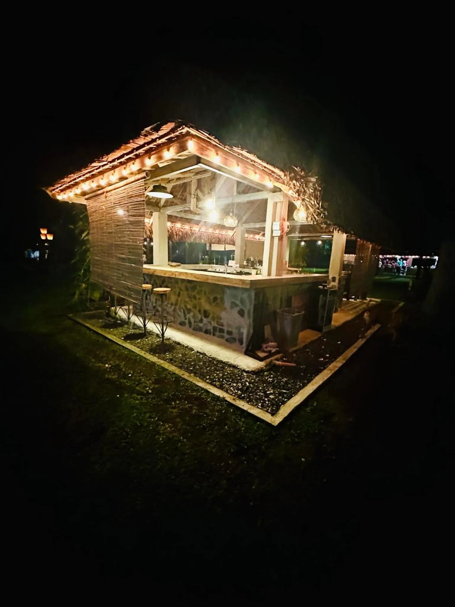 Restaurant/places to eat in Viento de Mar