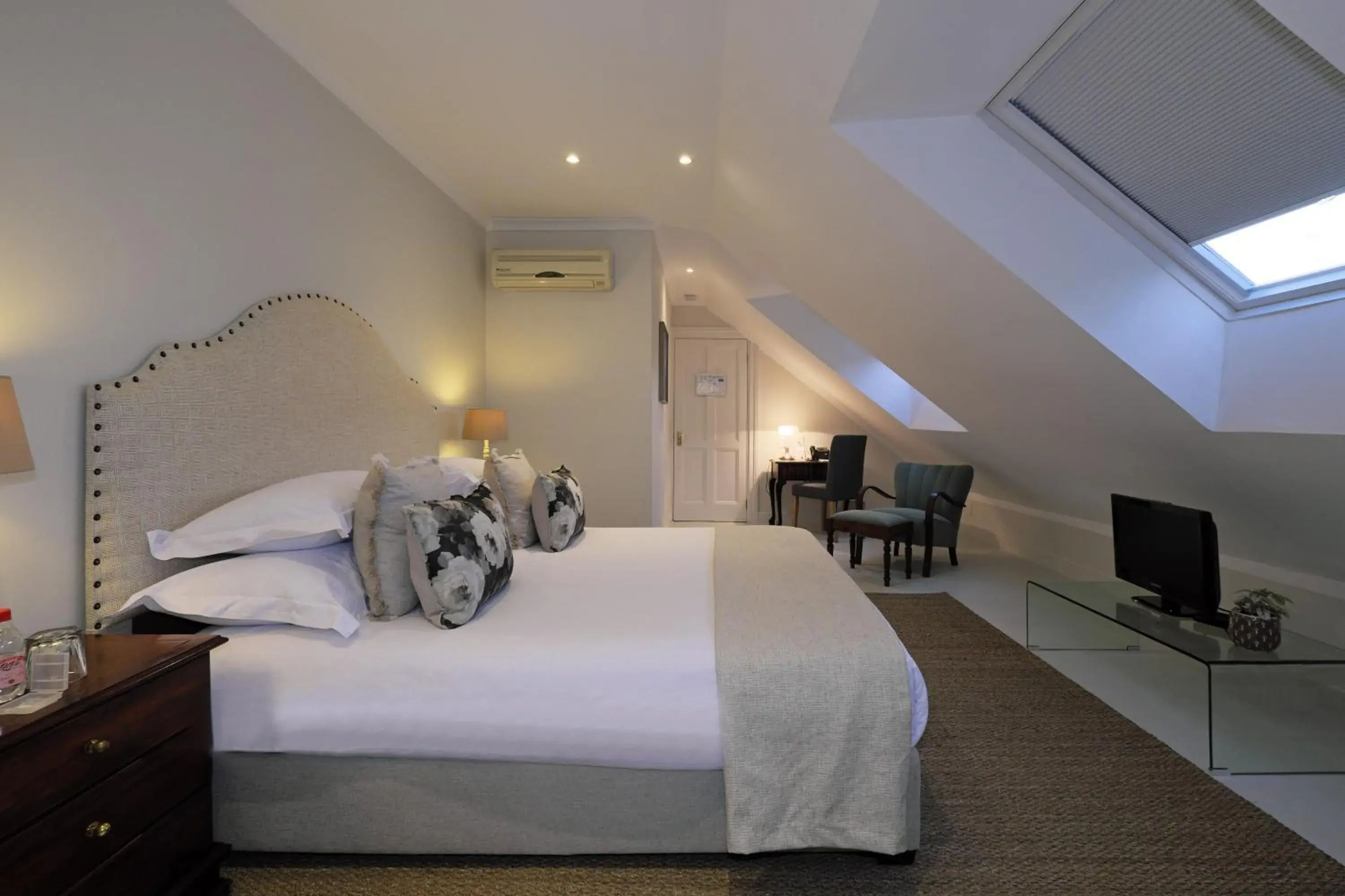 Property building, Bed in Chapter House Boutique Hotel by The Living Journey Collection Property building, Bed in Chapter House Boutique Hotel by The Living Journey Collection