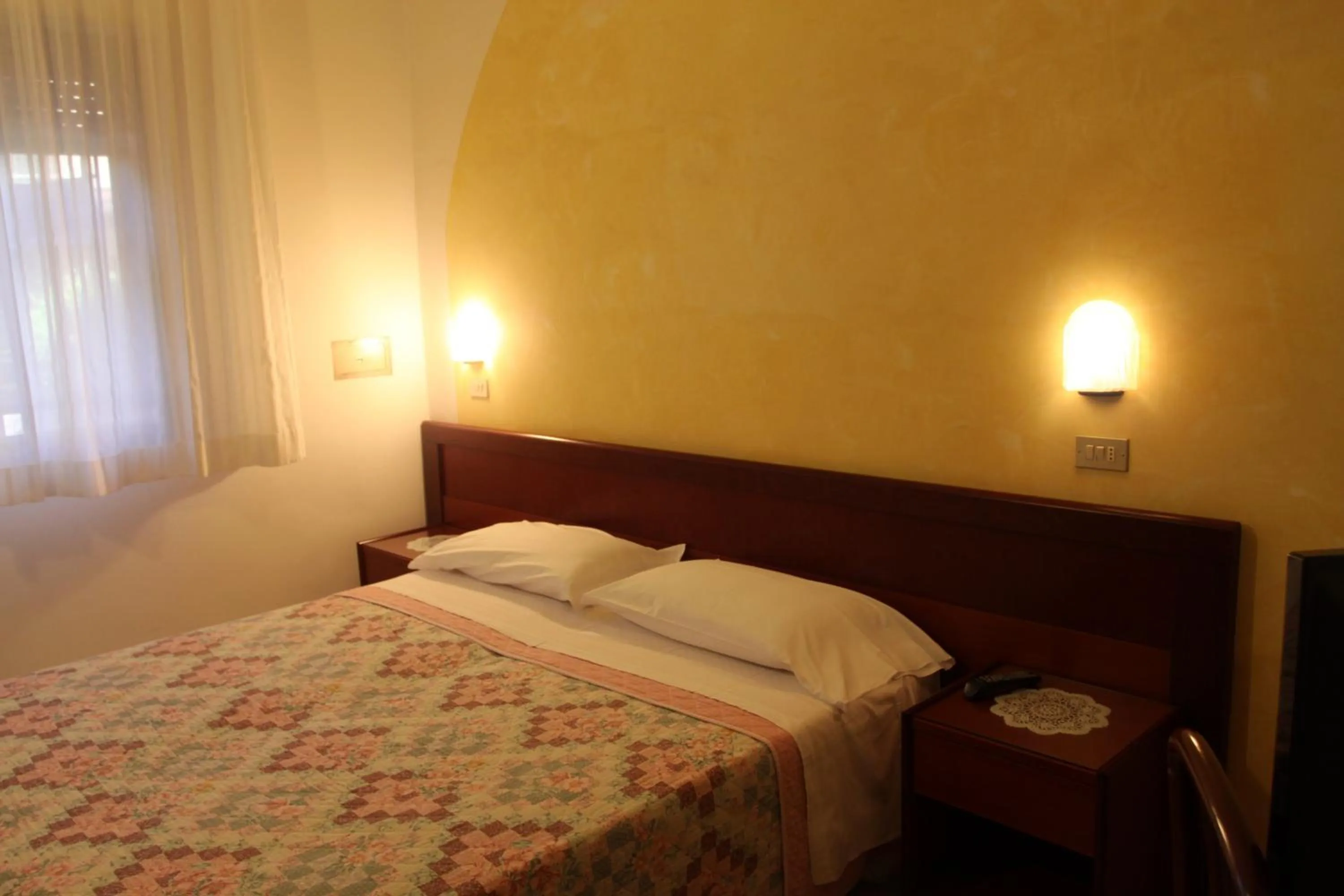 Bedroom, Bed in Hotel Adele