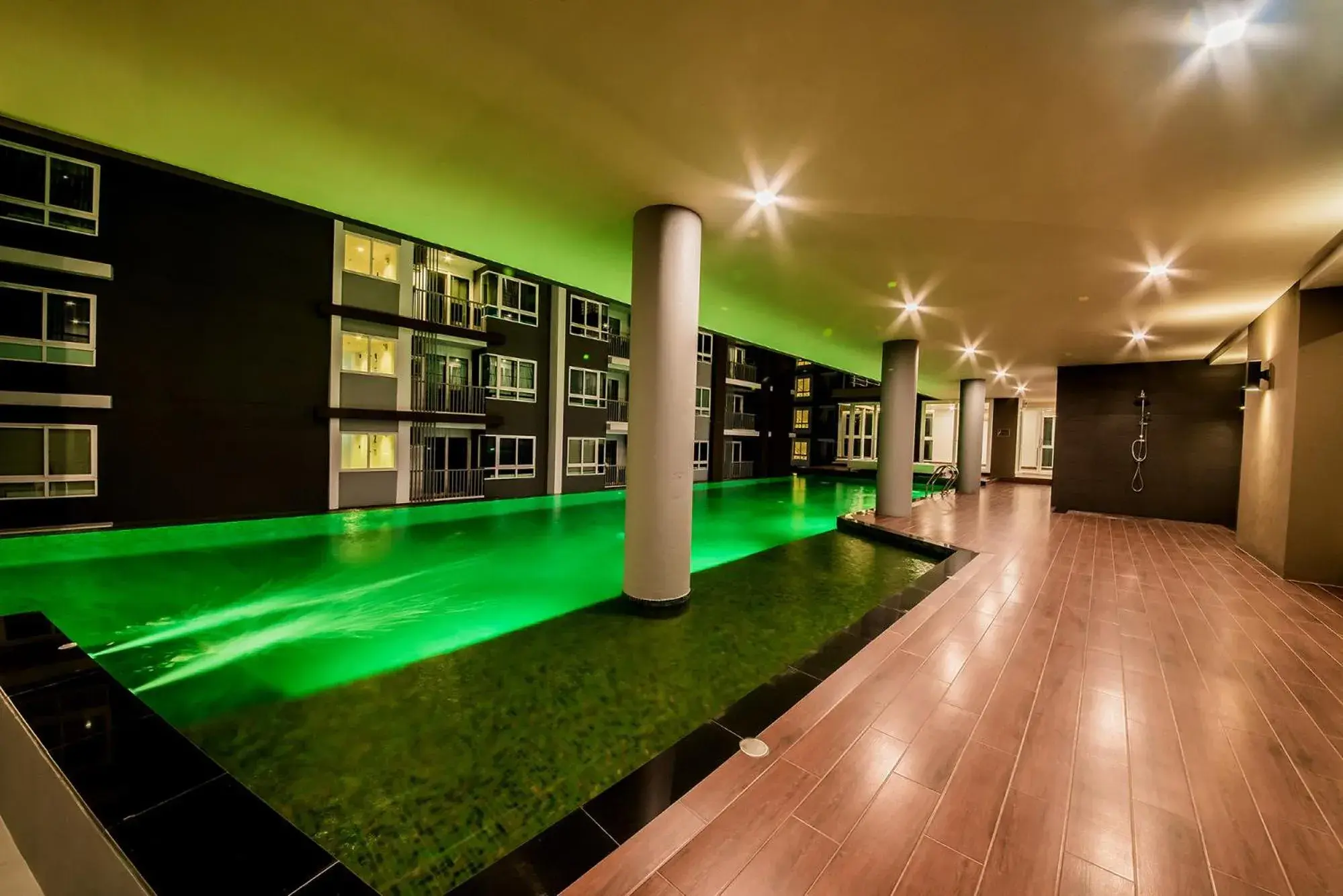 The Violin Sriracha The Violin Sriracha