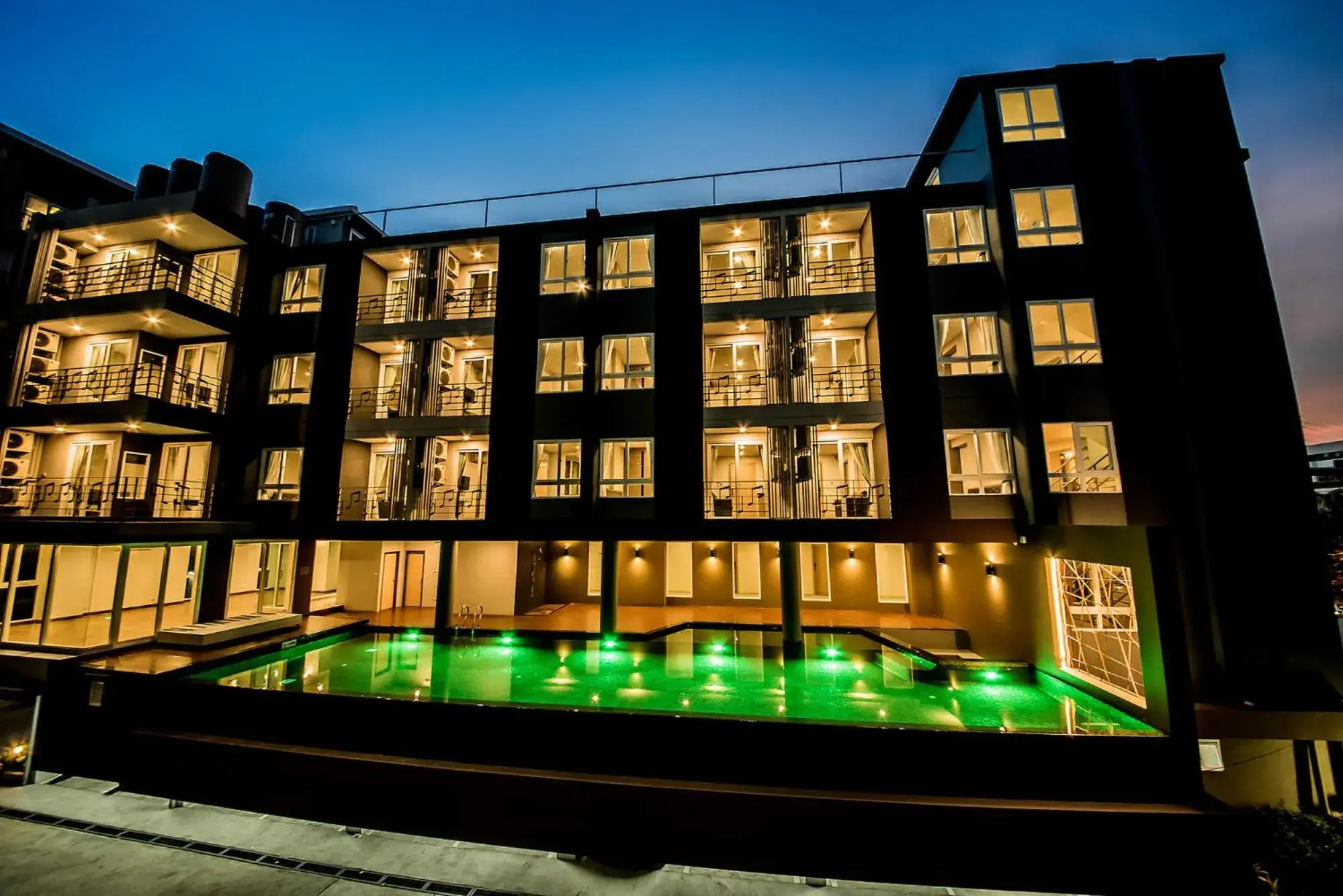 Property building in The Violin Sriracha Property building in The Violin Sriracha