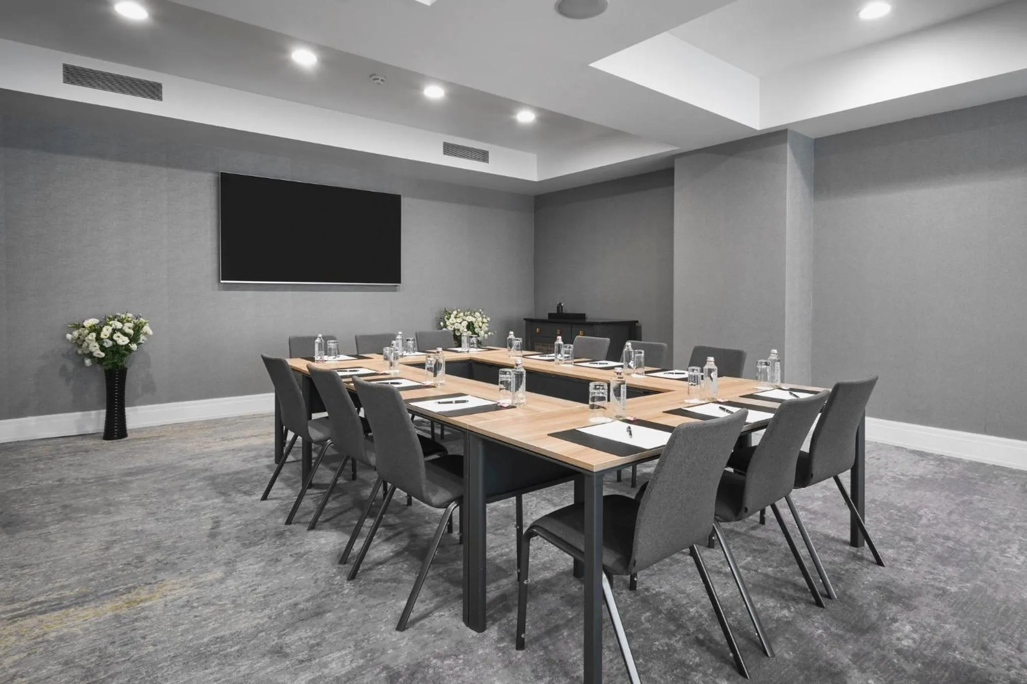 Meeting/conference room in InterContinental Sofia by IHG