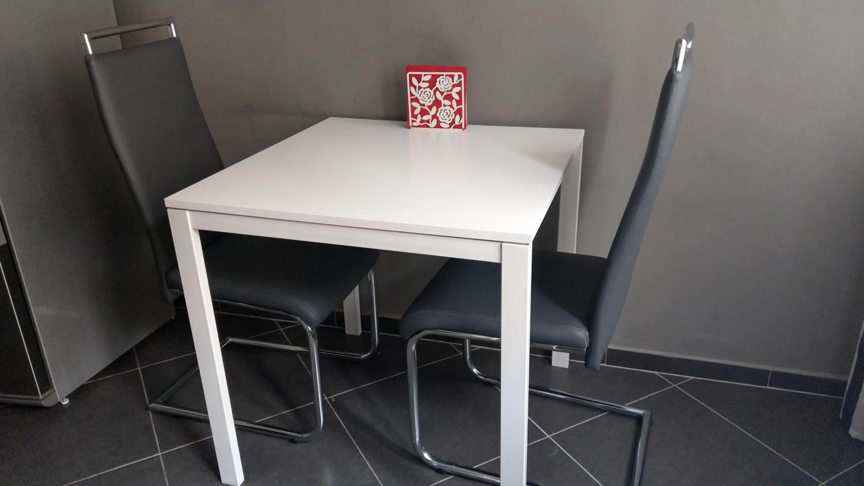 Kitchen or kitchenette in Starflat Quiet Parkside Suite