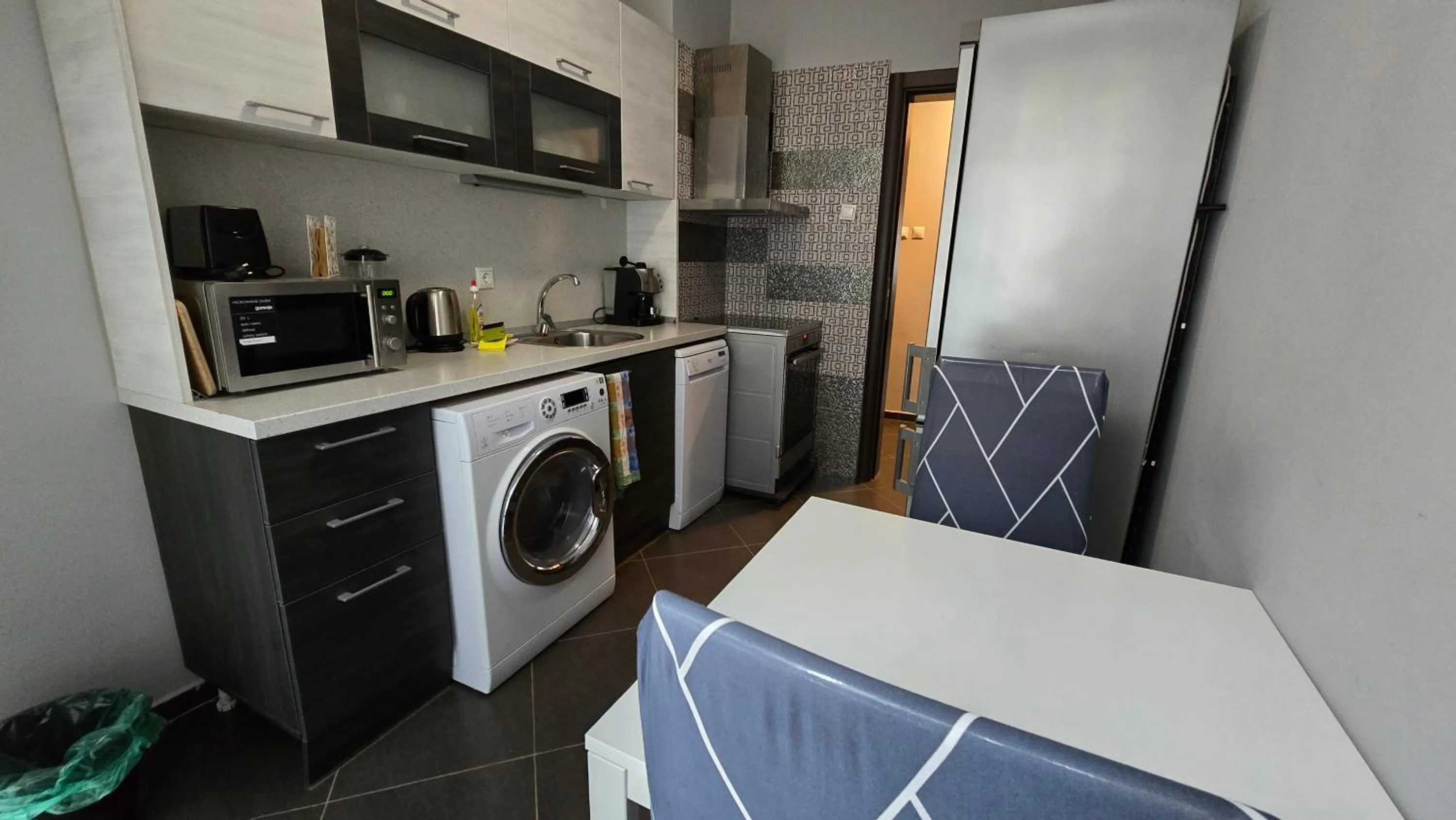 kitchen in Starflat Quiet Parkside Suite