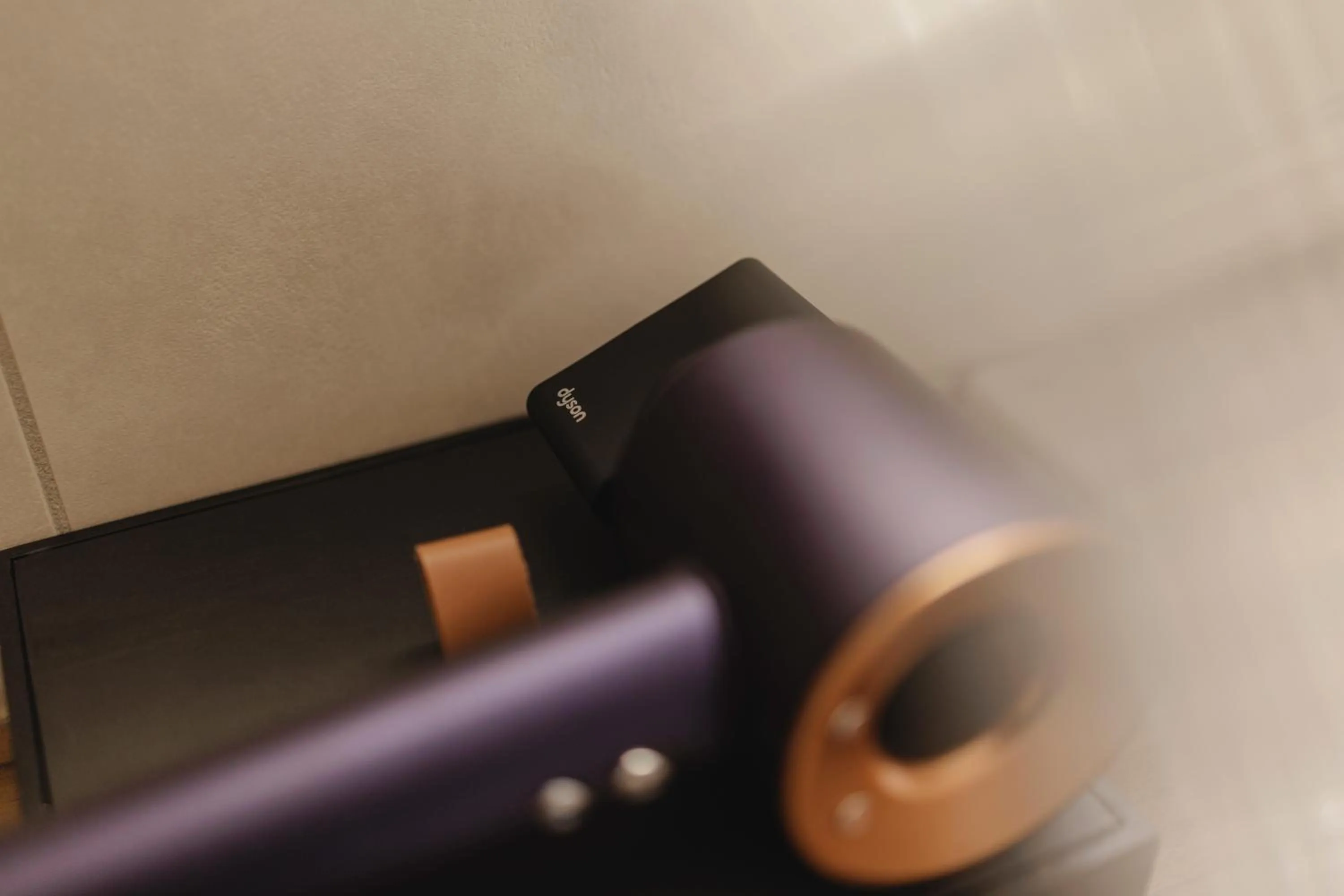 hair dryier in Hotel Fil Da Mont