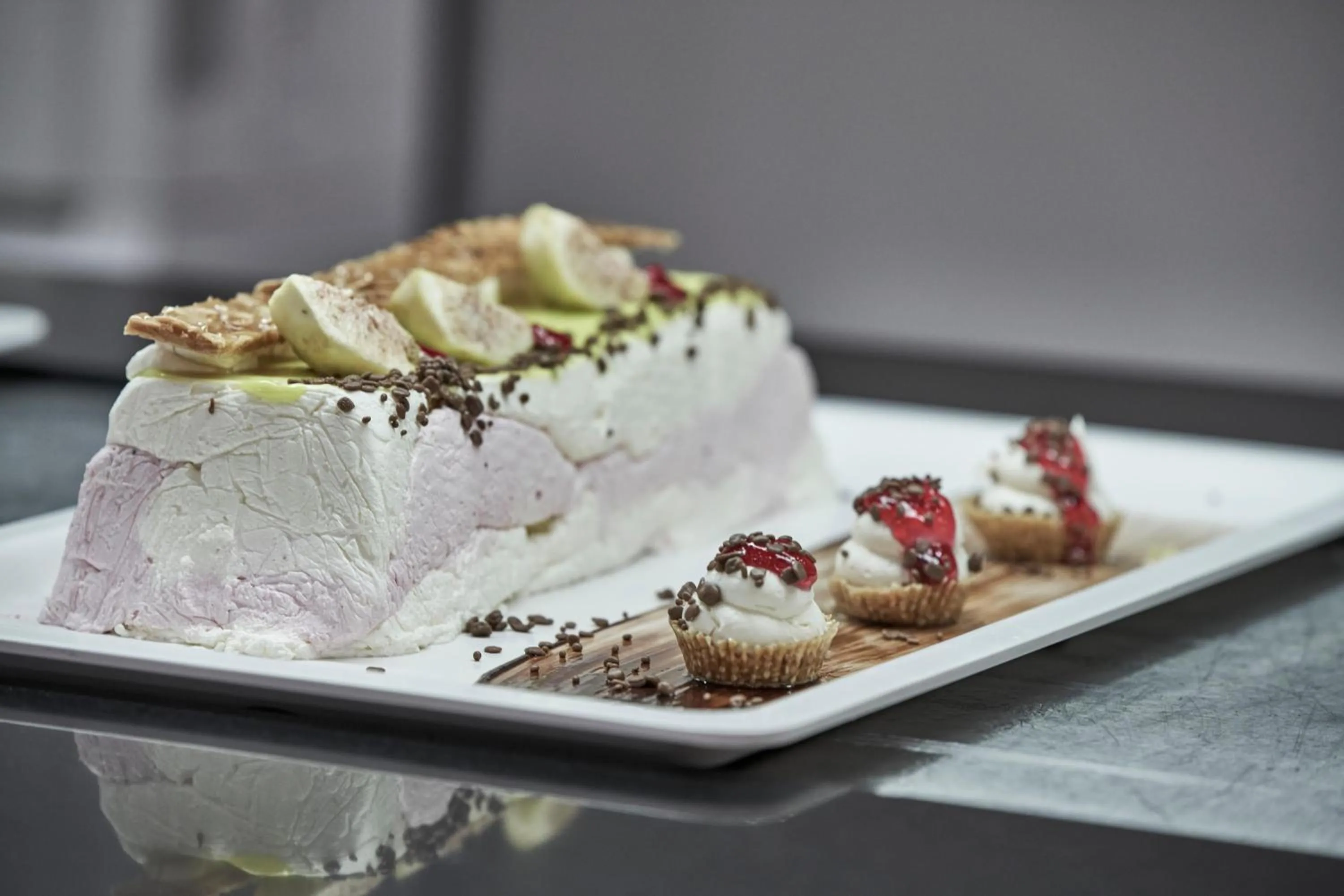 Restaurant/places to eat, Food in Blue Bay Resort