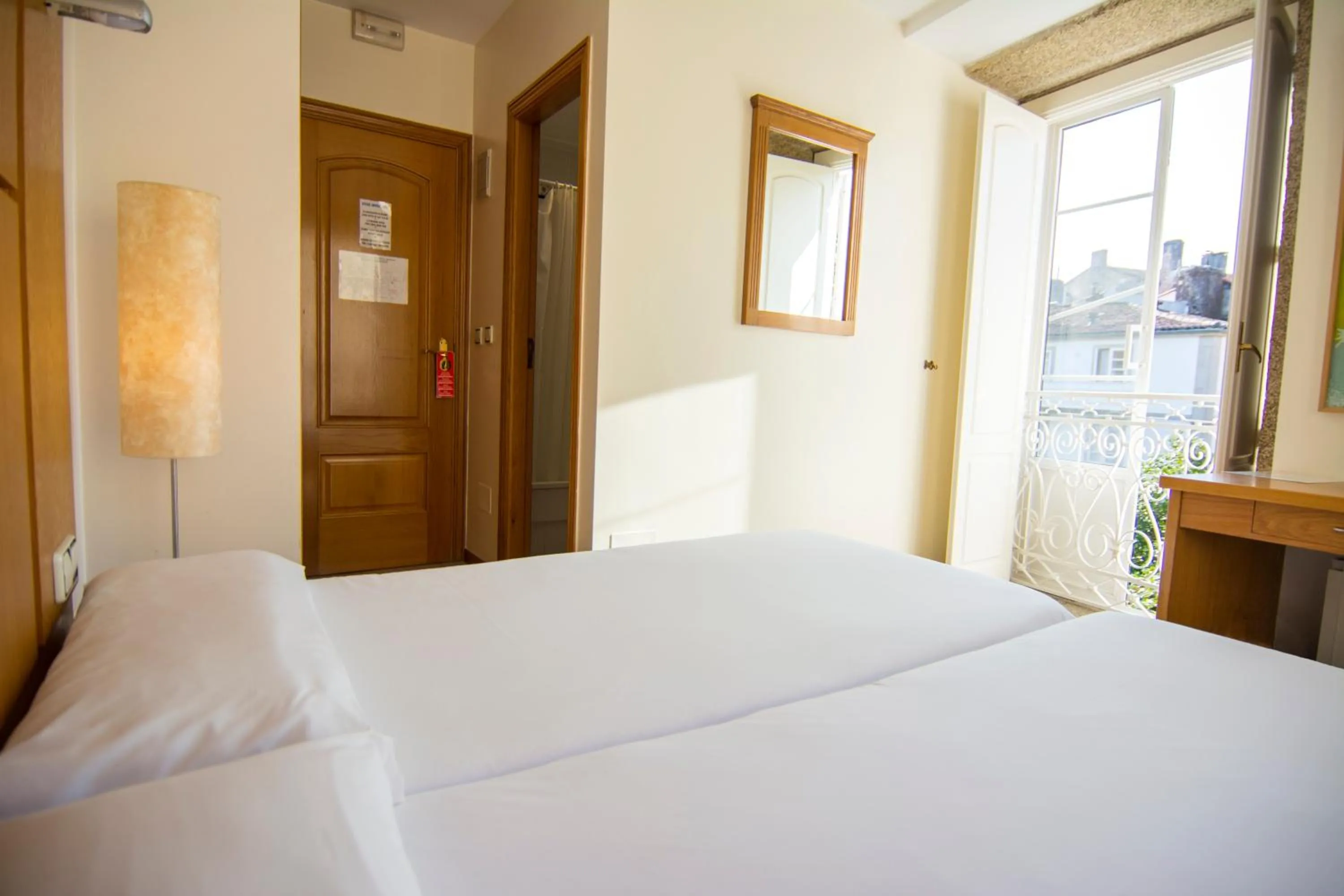 Photo of the whole room, Bed in Libredón Rooms