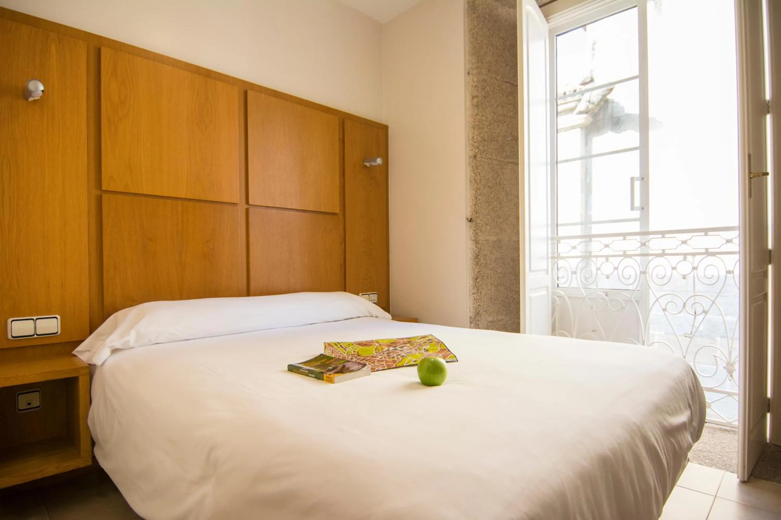 Photo of the whole room, Bed in Libredón Rooms