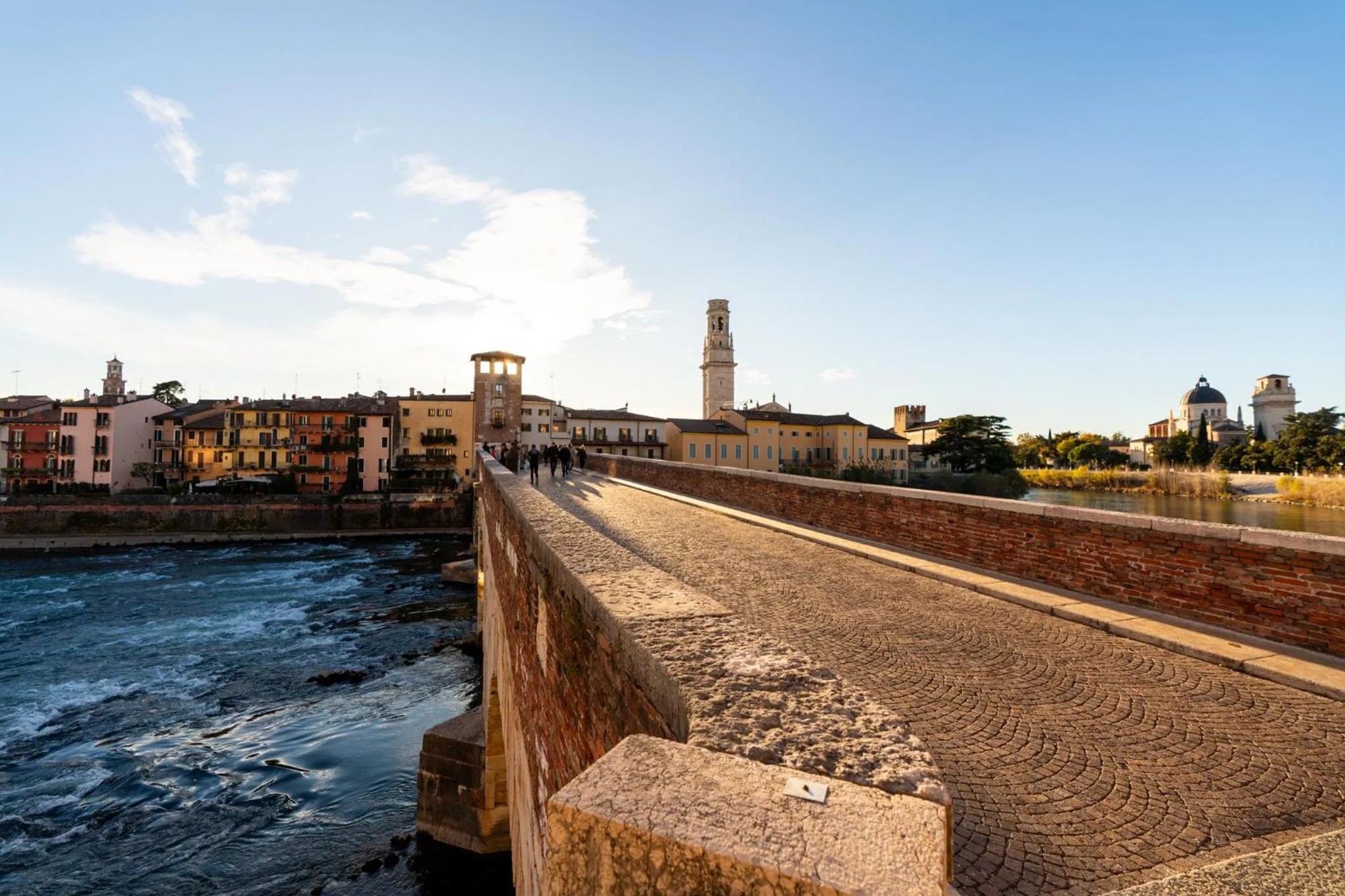 Nearby landmark in La finestra sul Ponte by Postcardsfrom
