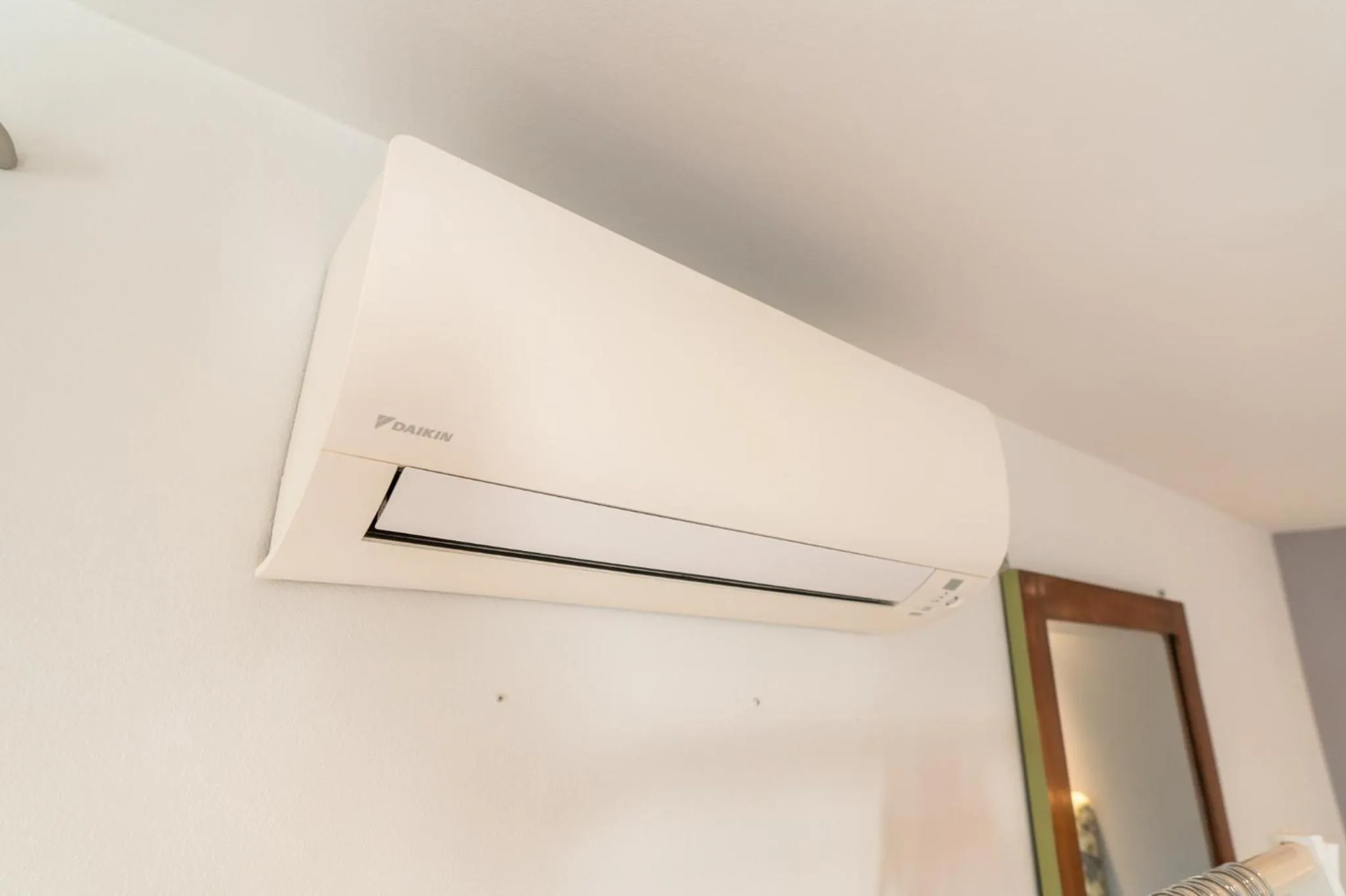 air conditioner in La finestra sul Ponte by Postcardsfrom
