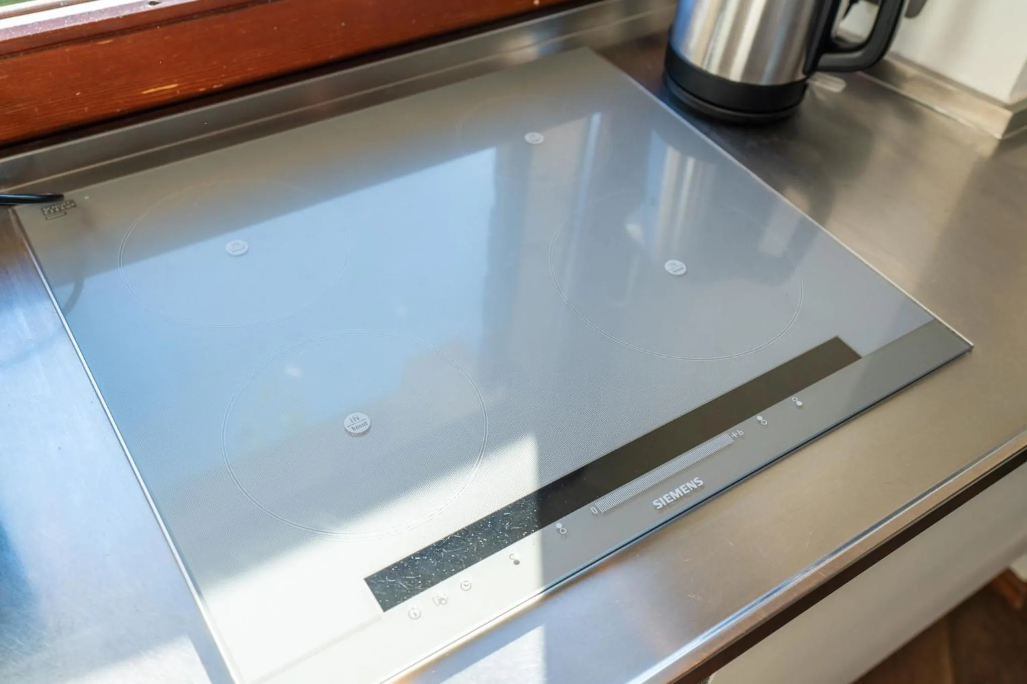 Kitchen or kitchenette in La finestra sul Ponte by Postcardsfrom