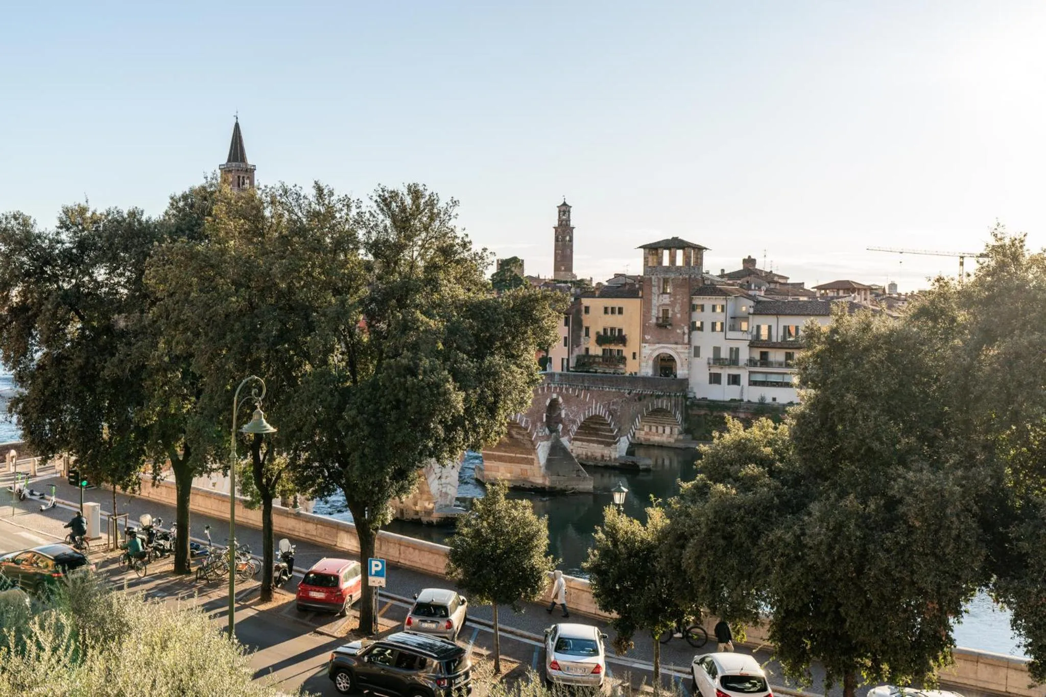 Neighbourhood in La finestra sul Ponte by Postcardsfrom