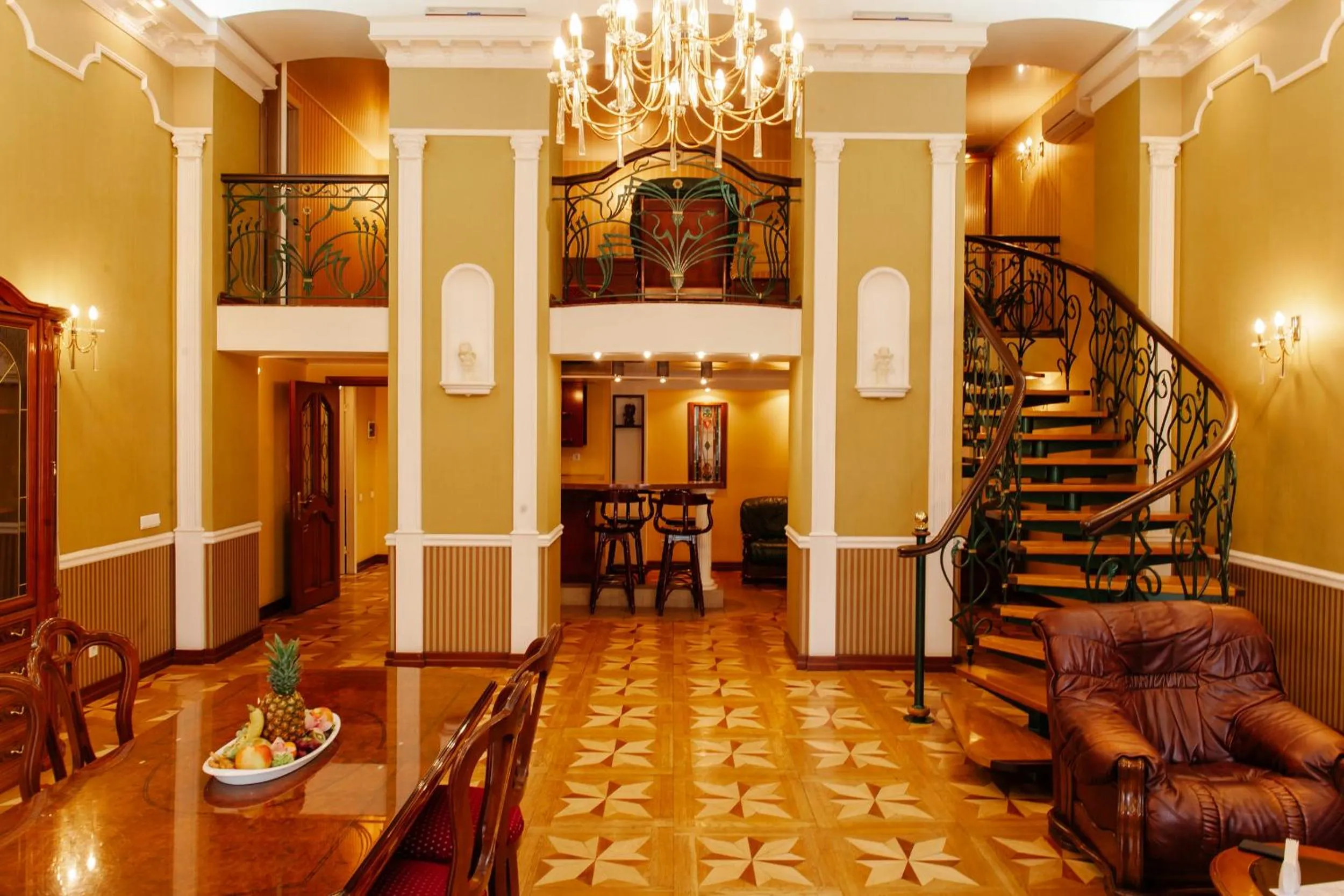 TV and multimedia in Londonska SPA Hotel