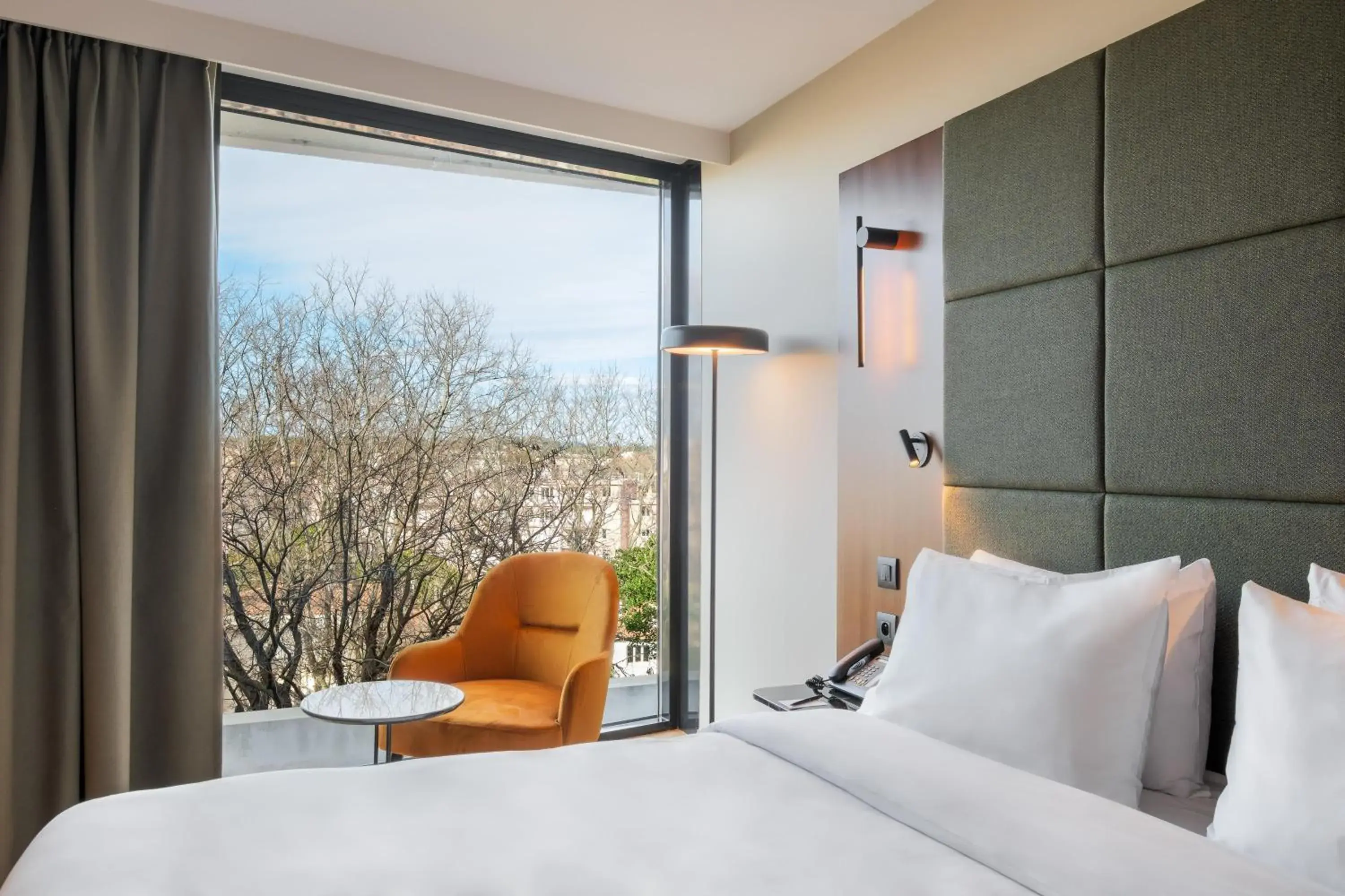 Bedroom, Bed in Radisson Blu Hotel, Montpellier Bedroom, Bed in Radisson Blu Hotel, Montpellier