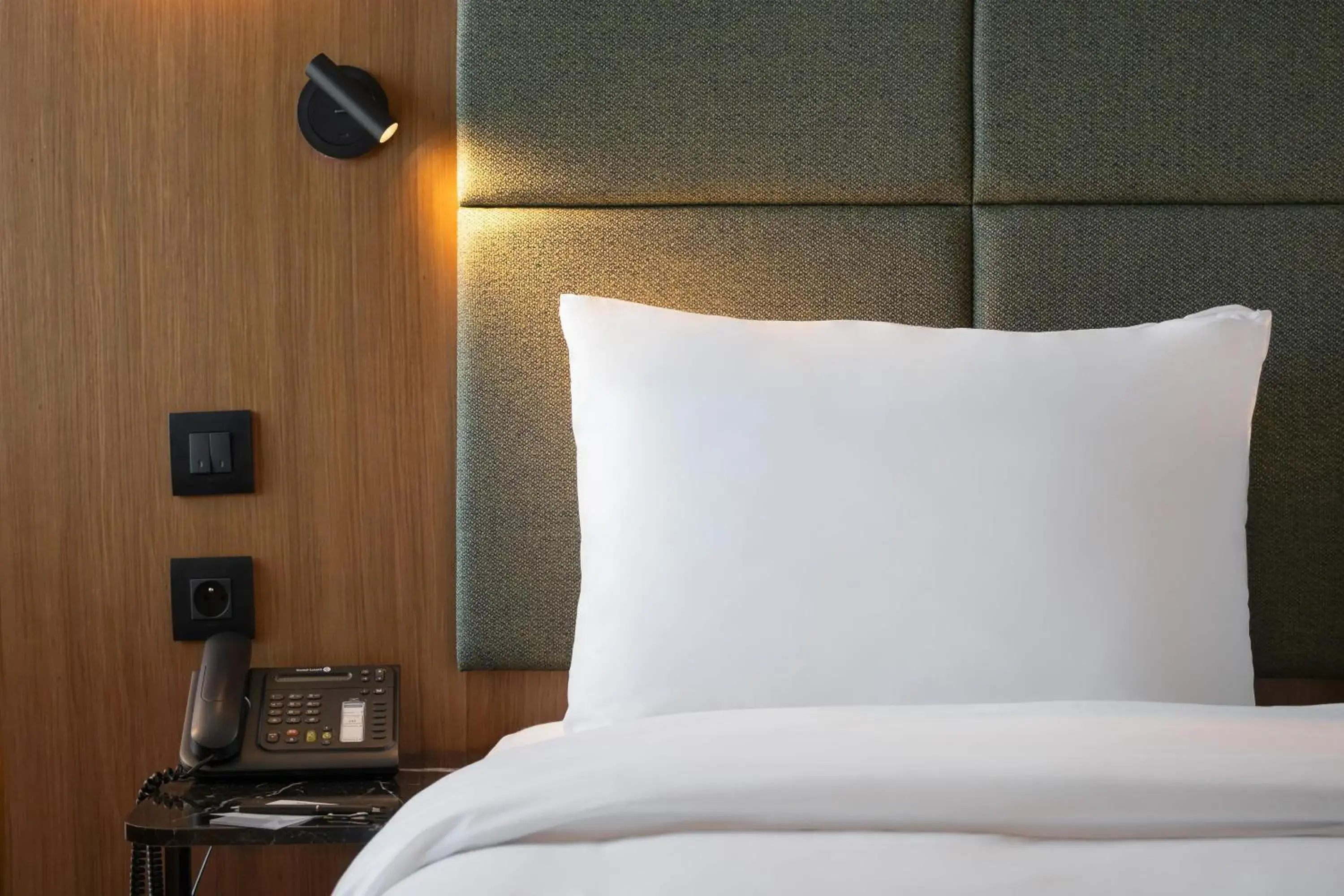 Bedroom, Bed in Radisson Blu Hotel, Montpellier Bedroom, Bed in Radisson Blu Hotel, Montpellier