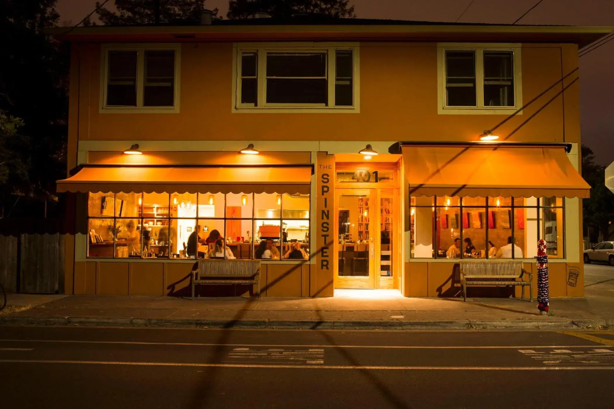 Restaurant/places to eat in The Astro Restaurant/places to eat in The Astro