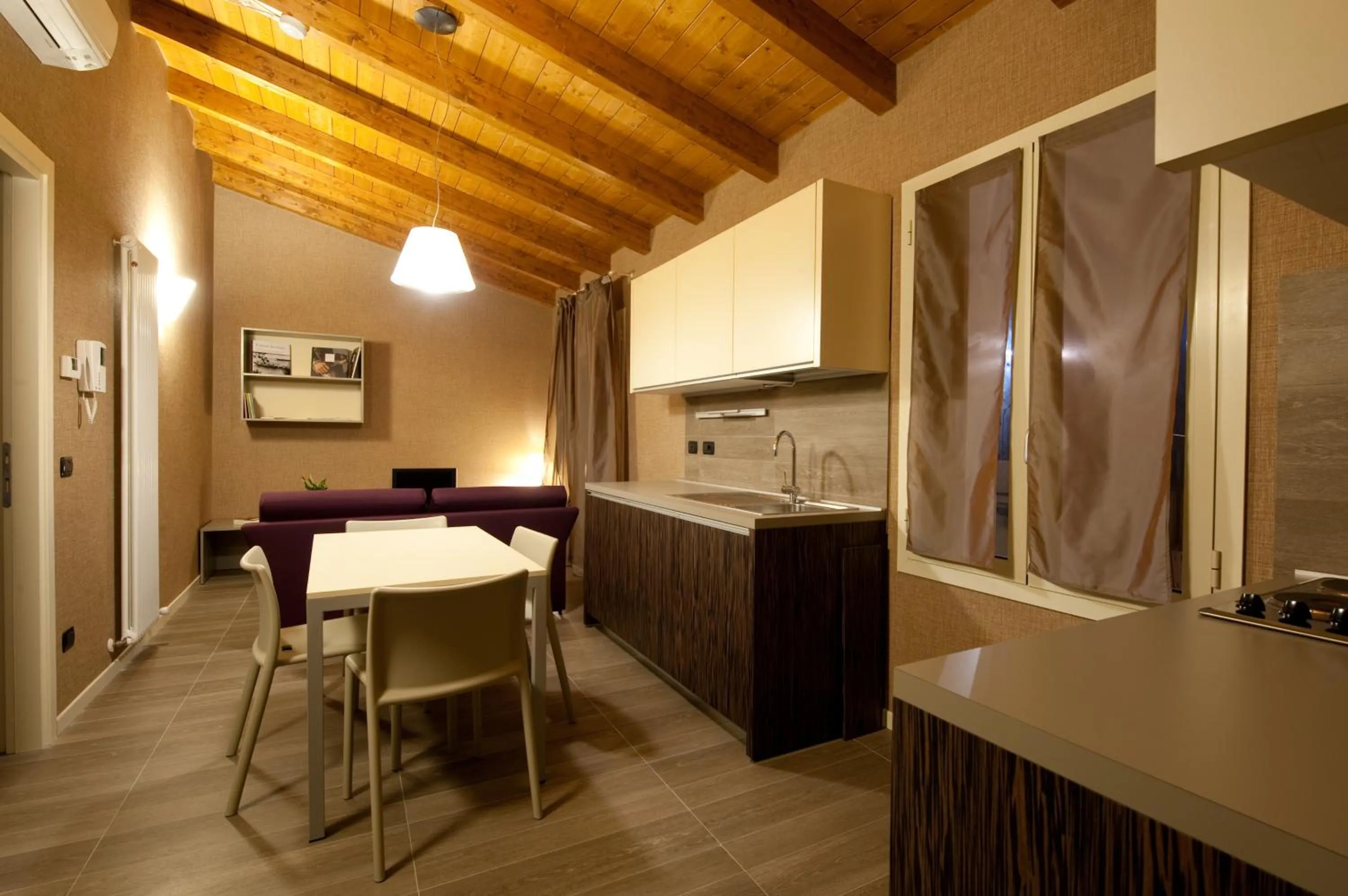 Kitchen or kitchenette in Hotel Locanda Stendhal