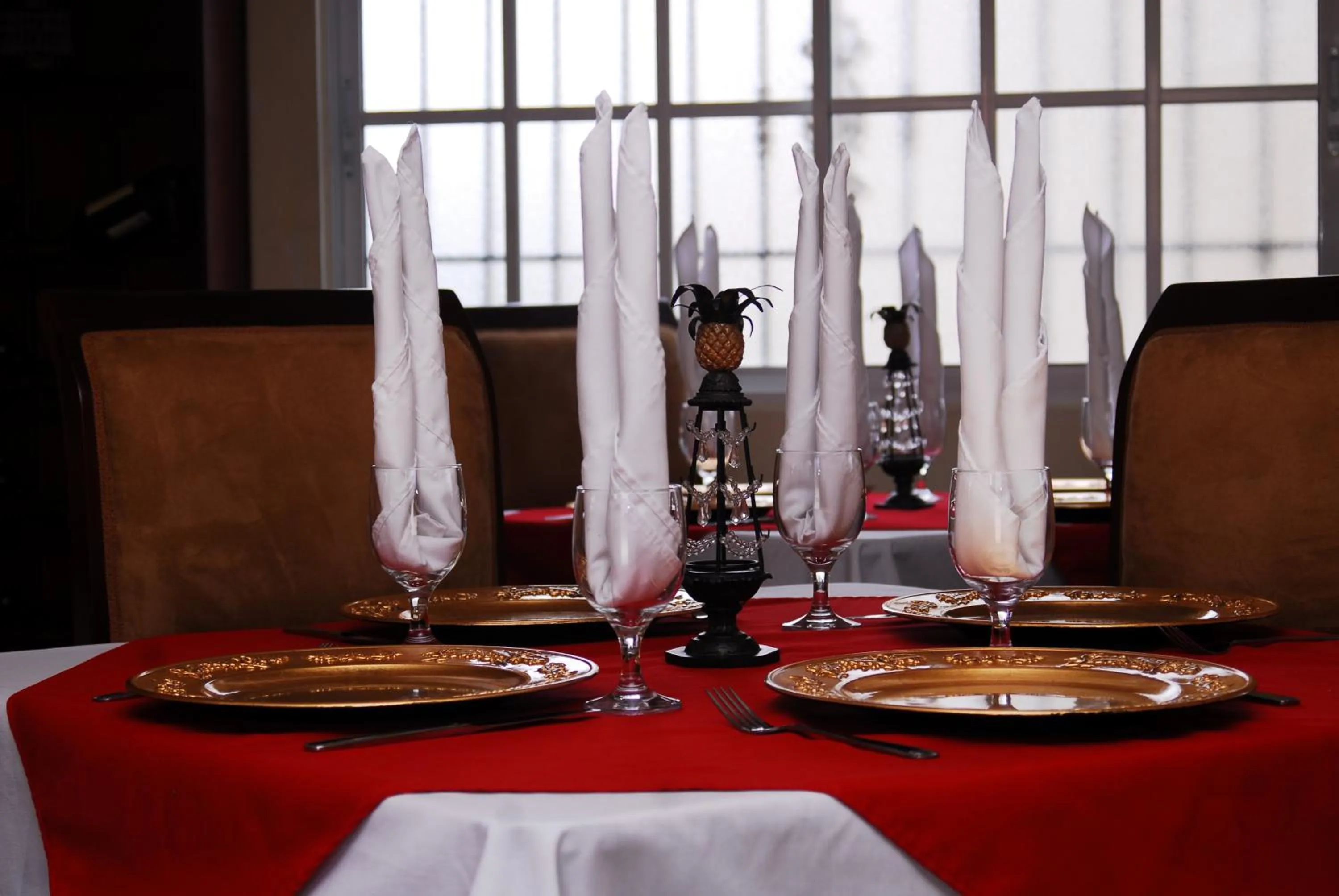 Restaurant/places to eat in Hotel Luis V Santo Domingo