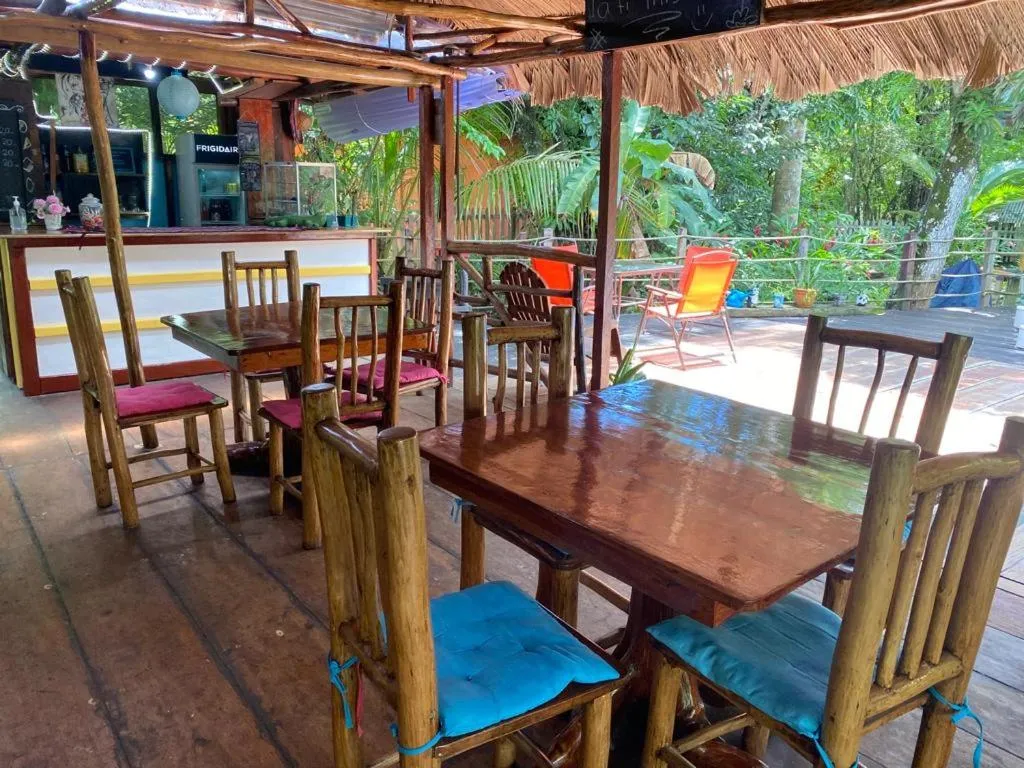 Restaurant/places to eat in Casa de la Iguana
