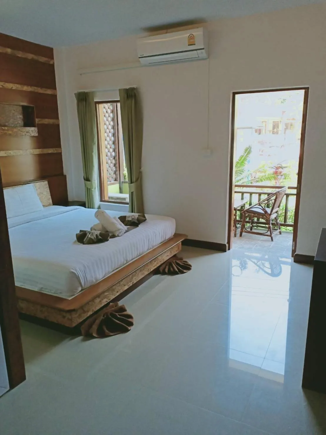 Balcony/Terrace, Bed in The Peace Tara House